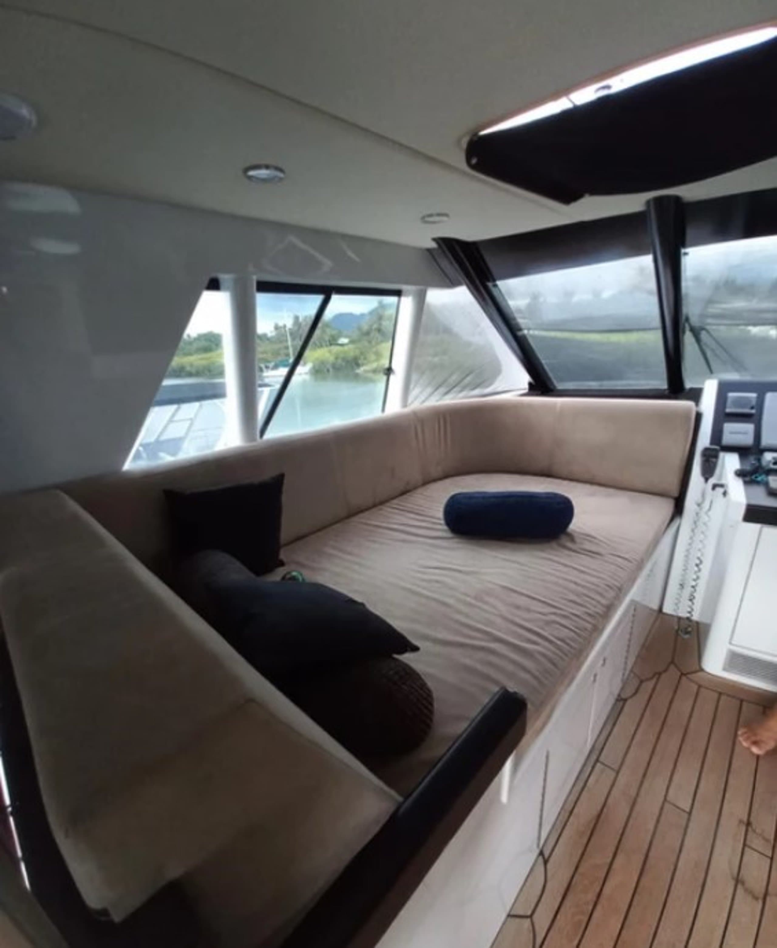 SHEER DELIGHT | Drivas Yachts
