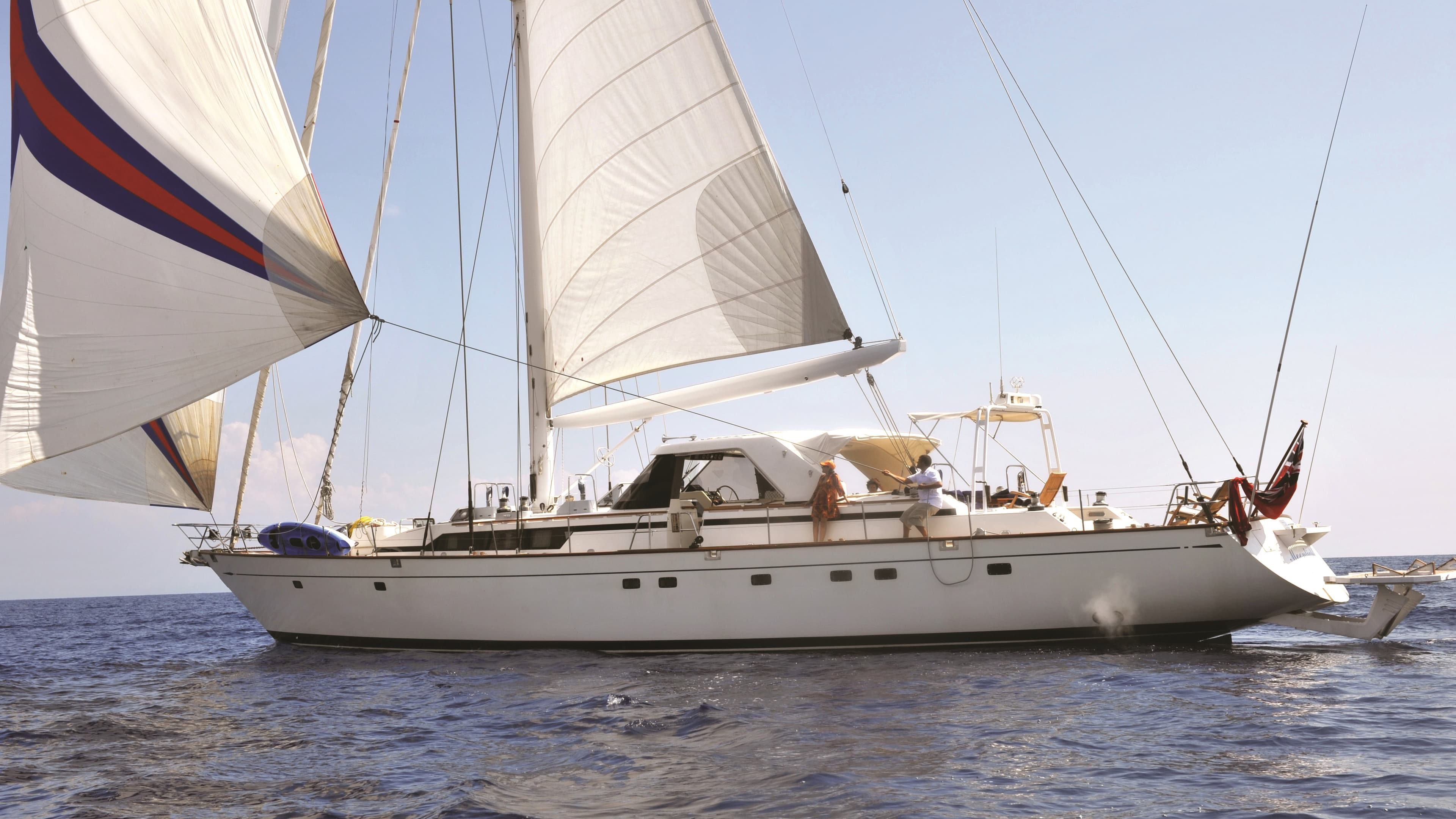 MOONLIGHT - ext running | Drivas Yachts