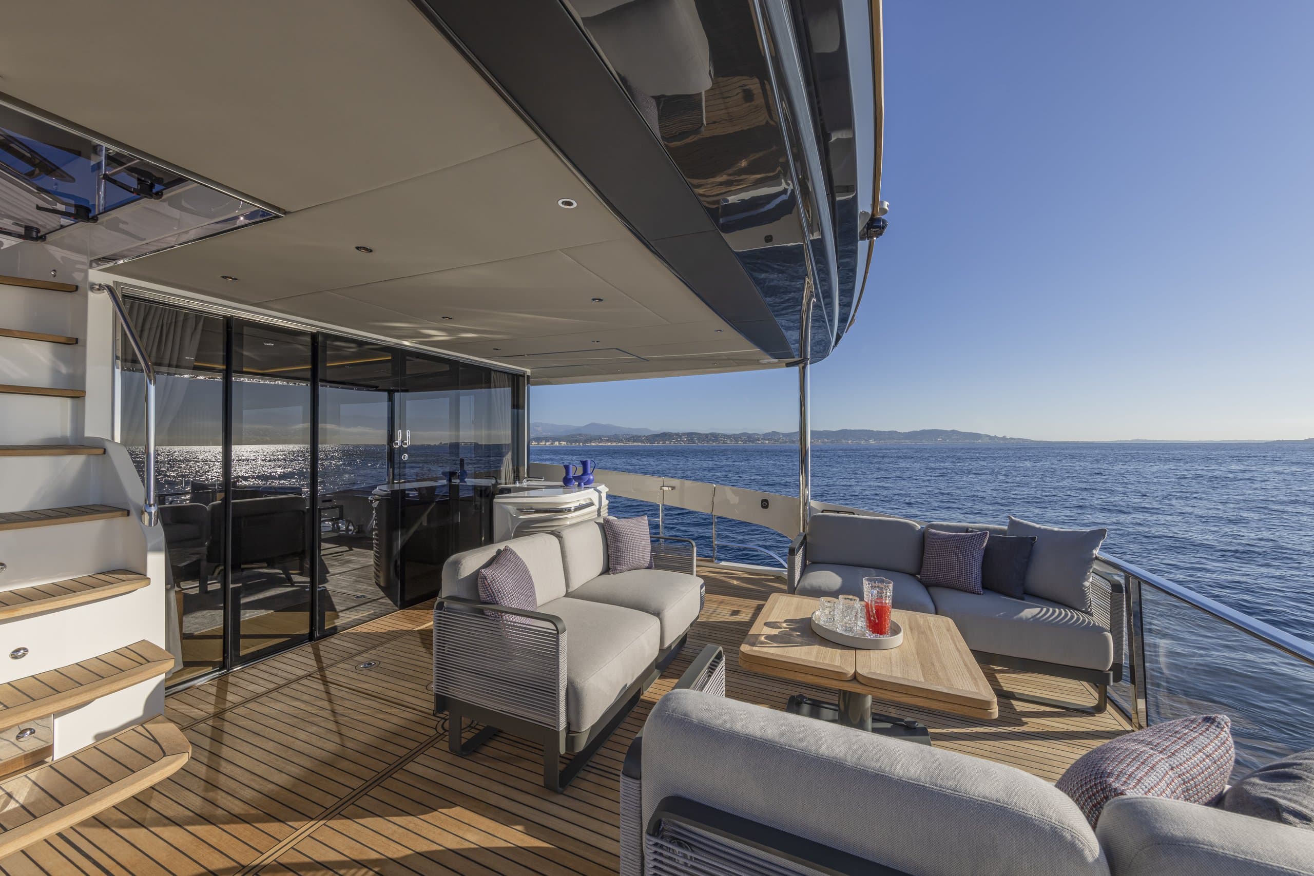AZUR | Drivas Yachts