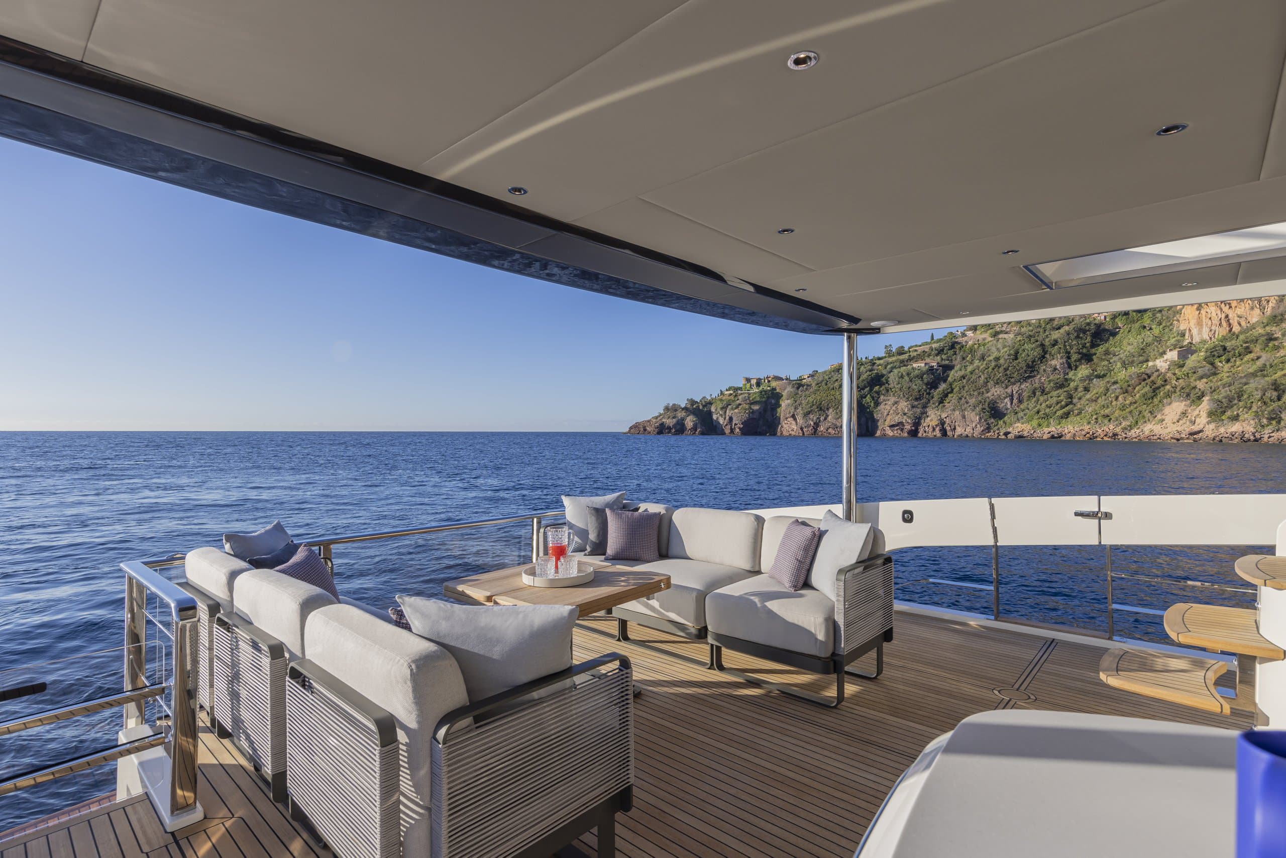 AZUR | Drivas Yachts