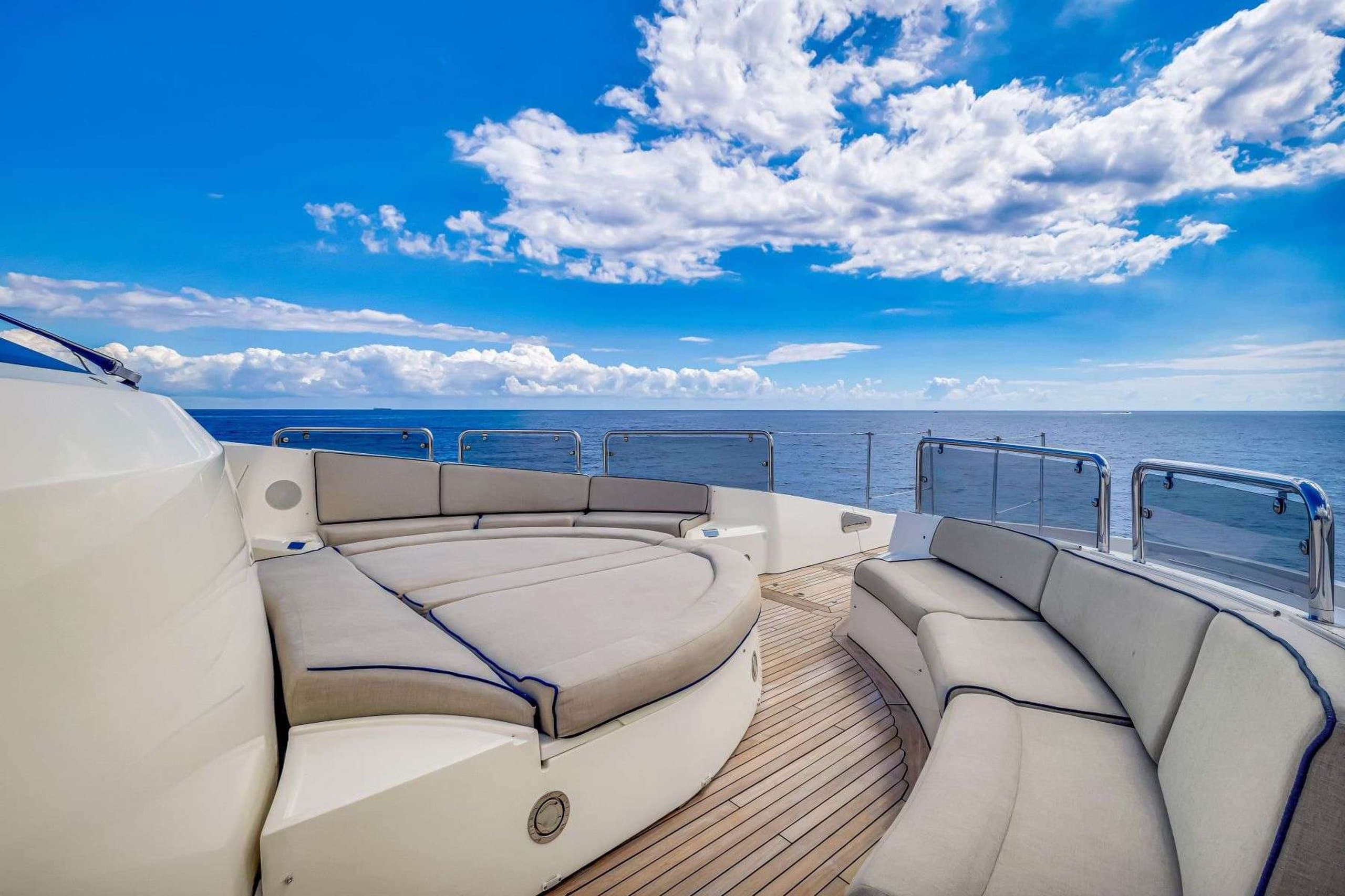 NATURAL 9 | Drivas Yachts
