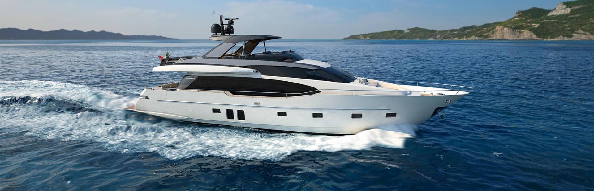 PIOLA - ext running | Drivas Yachts