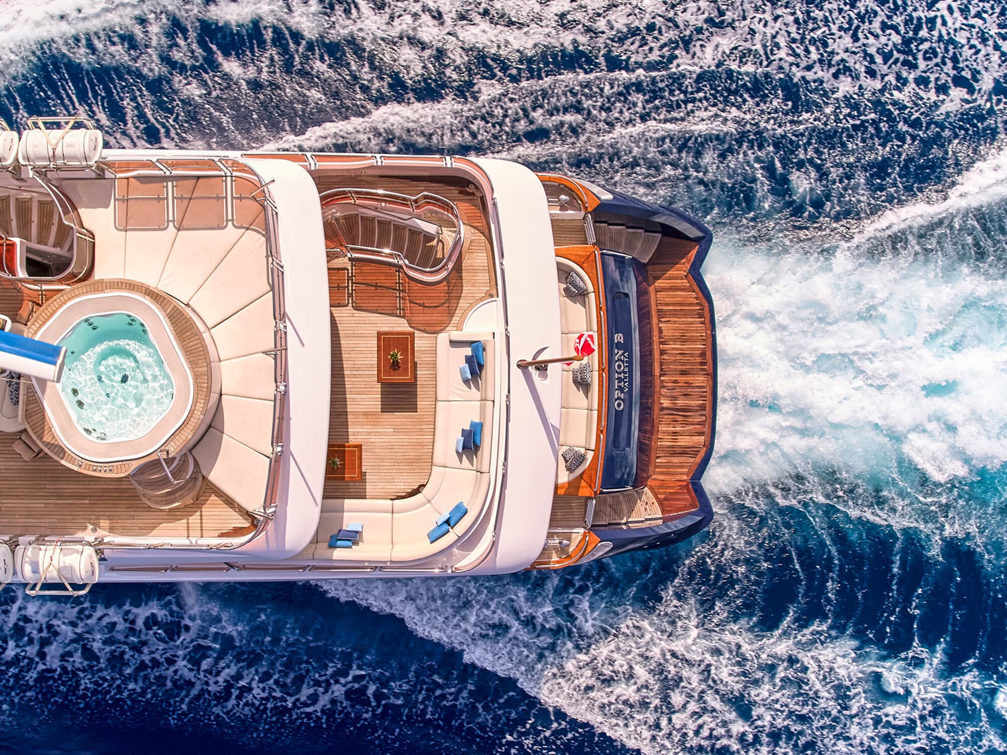 Motor yacht OPTION B 37m by Benetti — photo 6