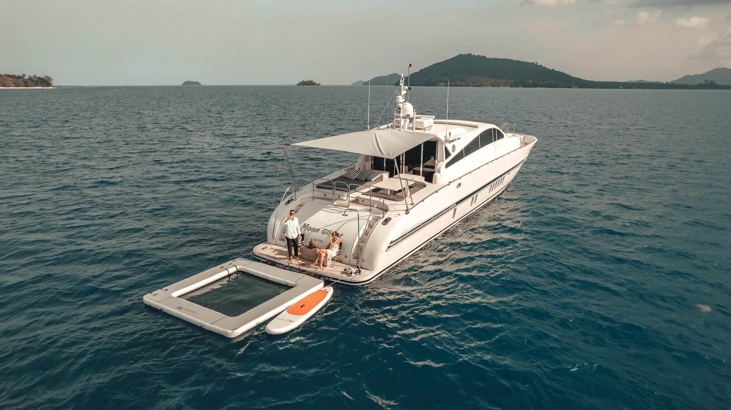 MOONGLIDER | Drivas Yachts
