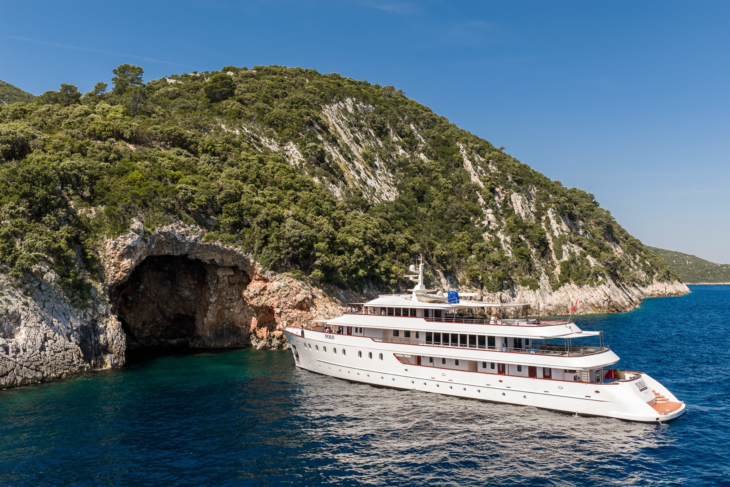 YOLO | Drivas Yachts