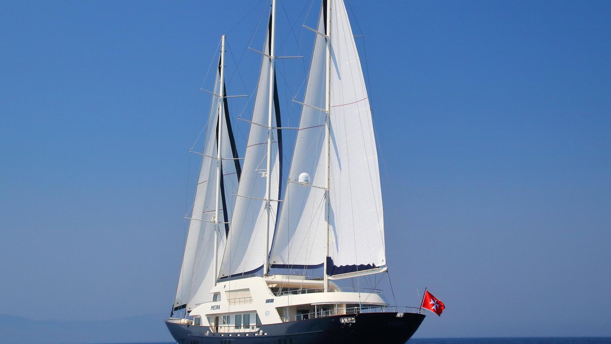 MEIRA - ext stbd | Drivas Yachts