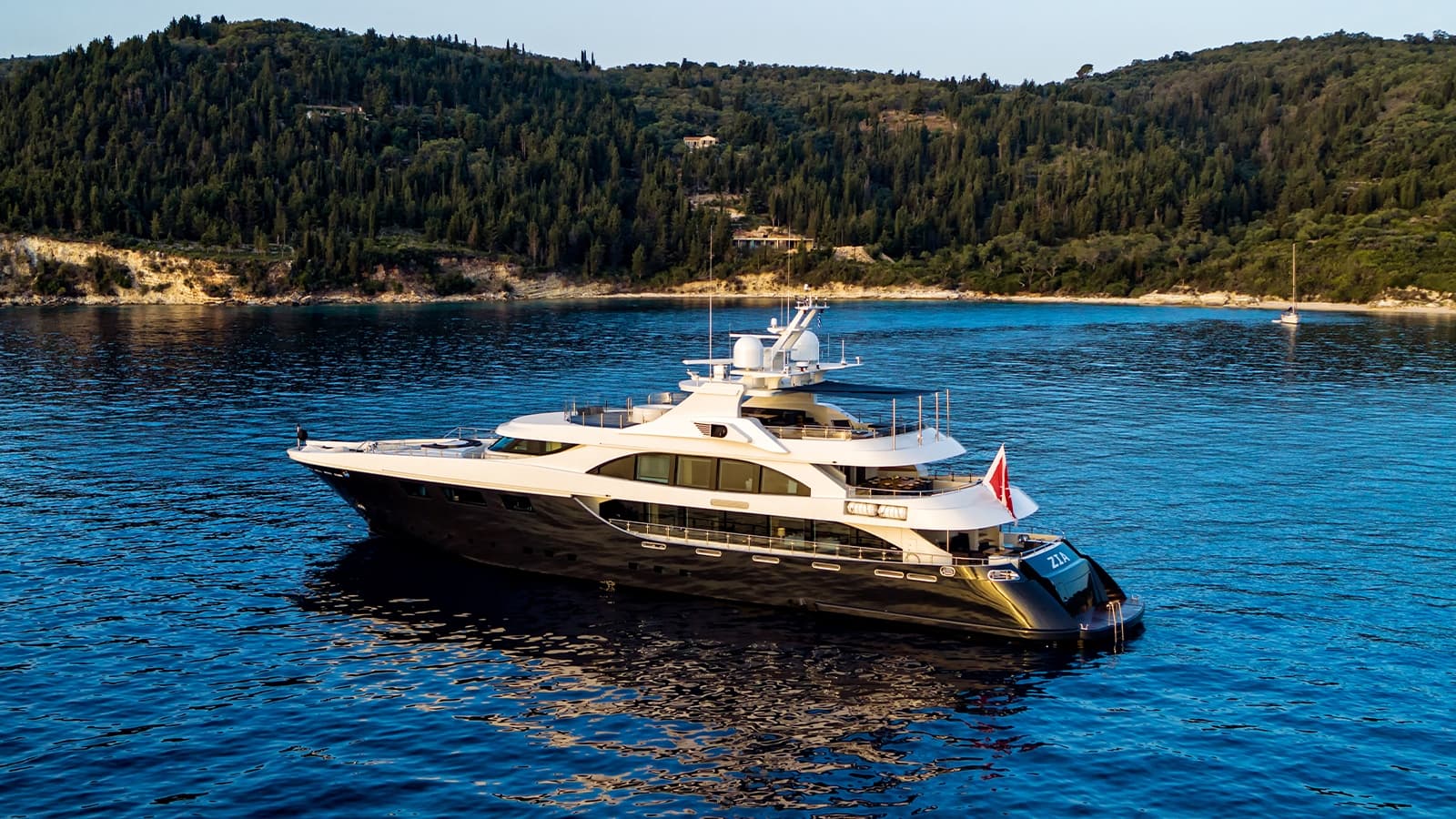 ZIA - ext | Drivas Yachts