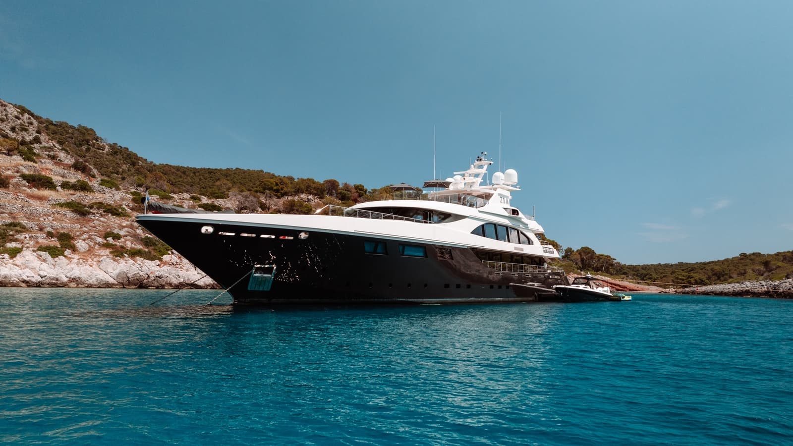 ZIA - ext port | Drivas Yachts