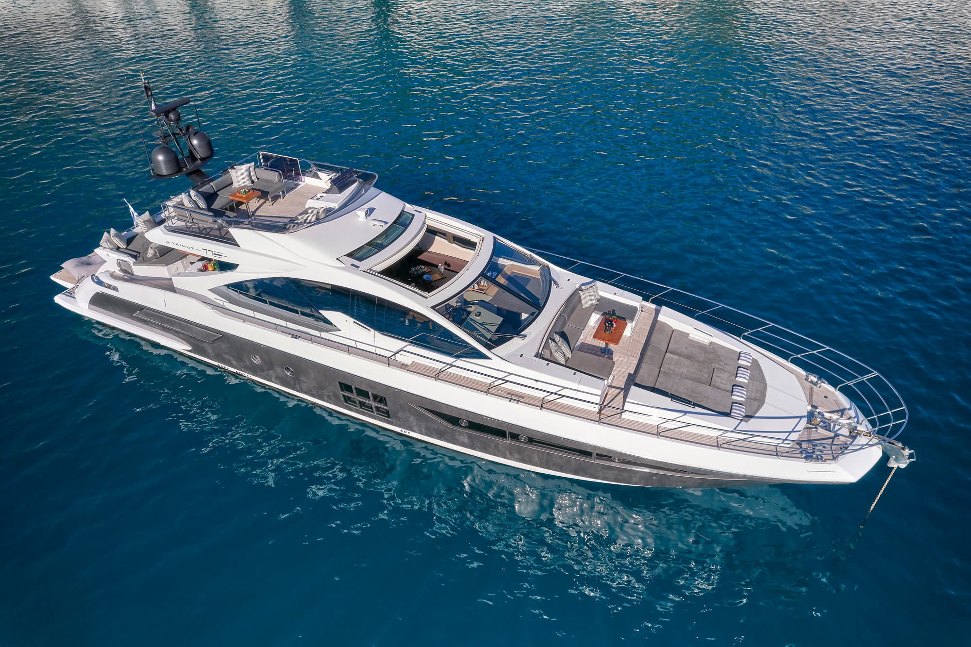 Motor Yacht MAKANI available for charter