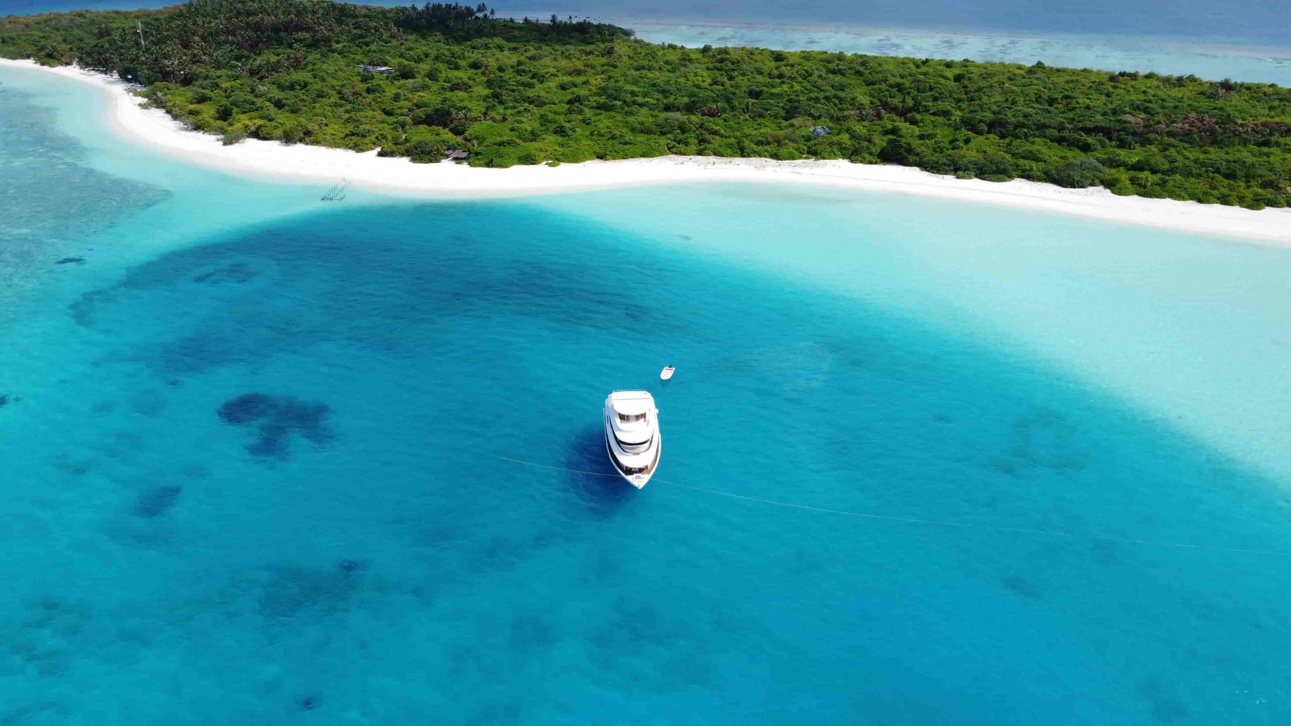 N7 YACHT | Drivas Yachts