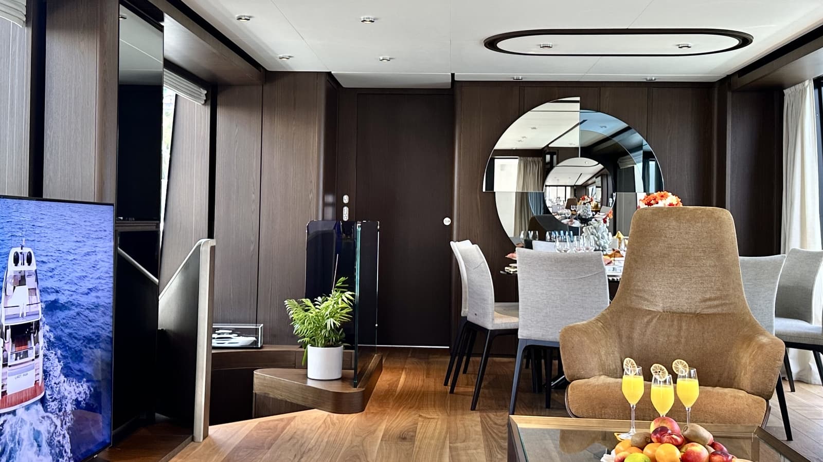 LADY AGA - saloon | Drivas Yachts