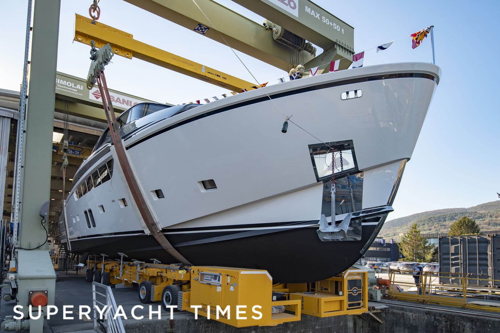 Motor yacht DELLAGRAZIA 26.7m by Sanlorenzo — photo 2