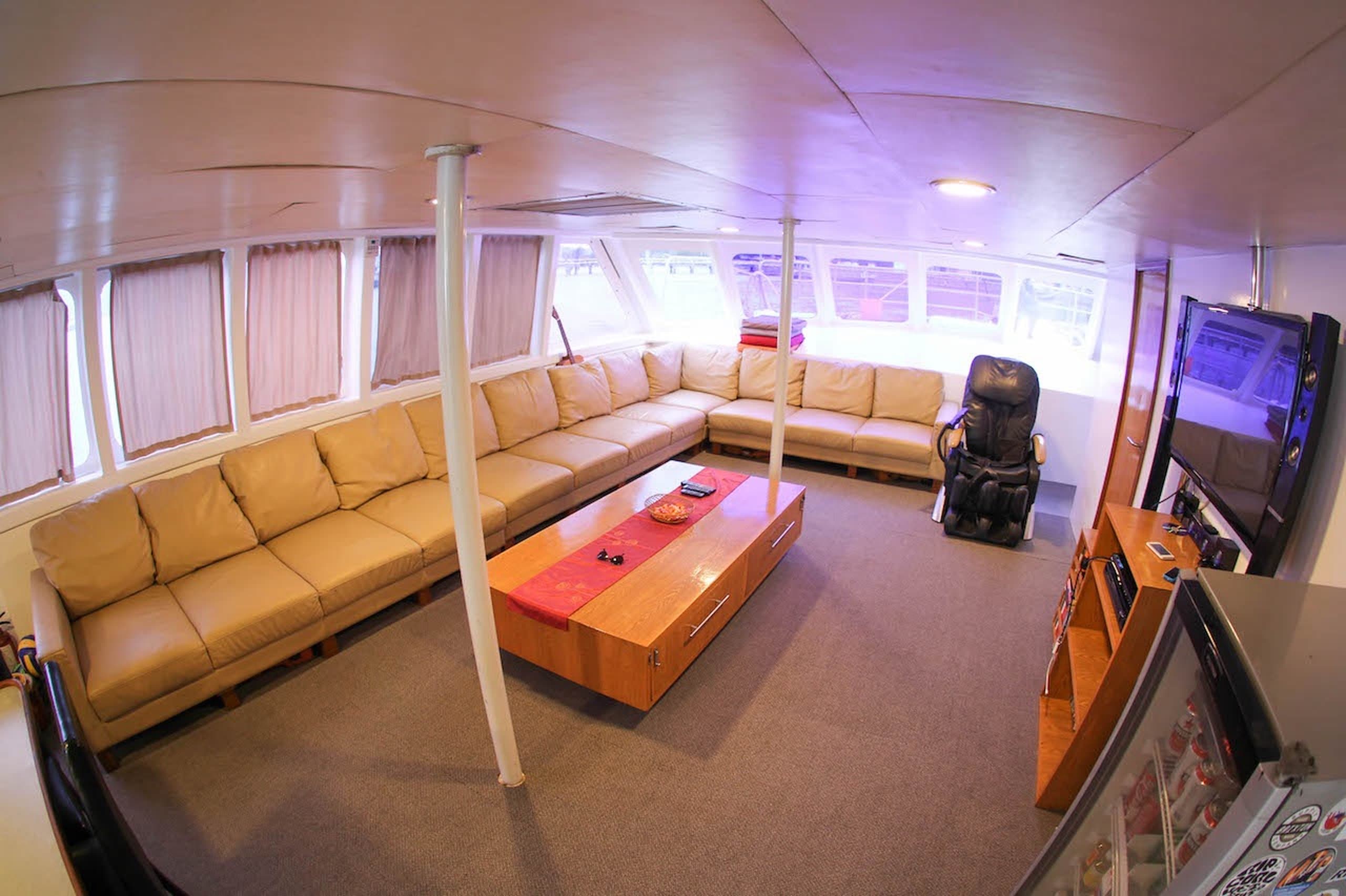 ADDICTION | Drivas Yachts