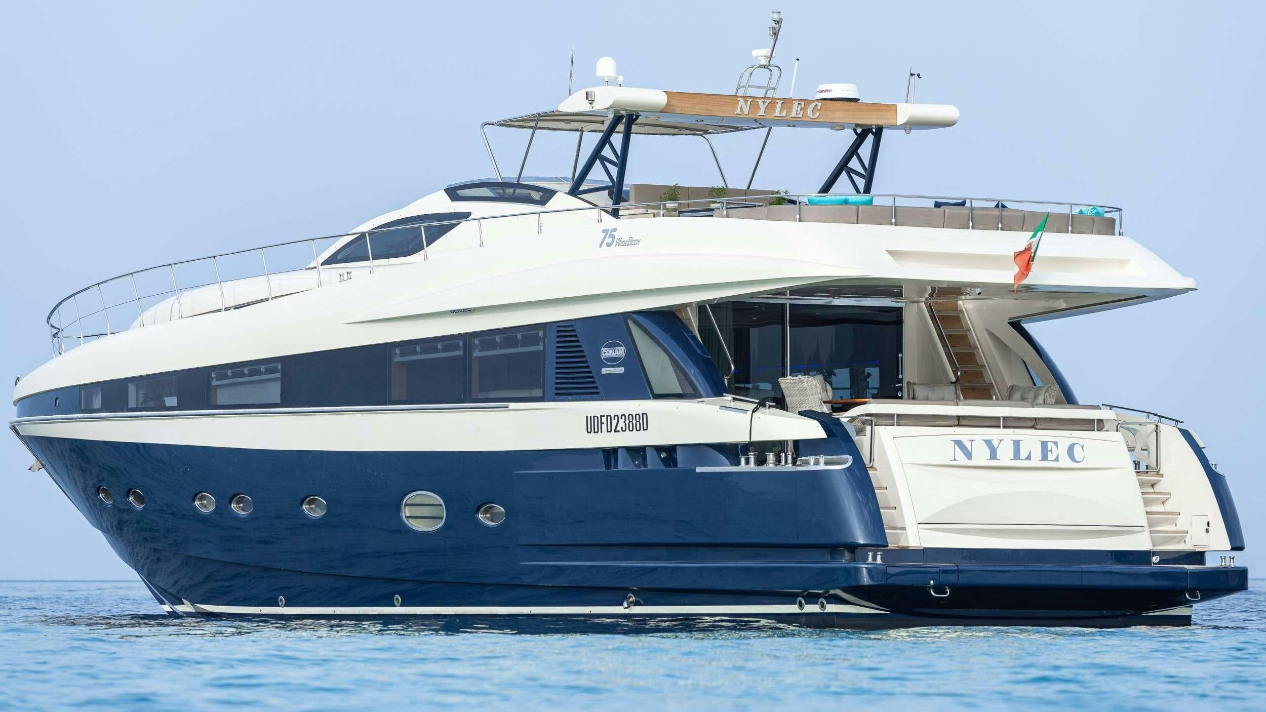 Motor yacht VENUS SECRETS 21m by Uniesse Marine — photo 2