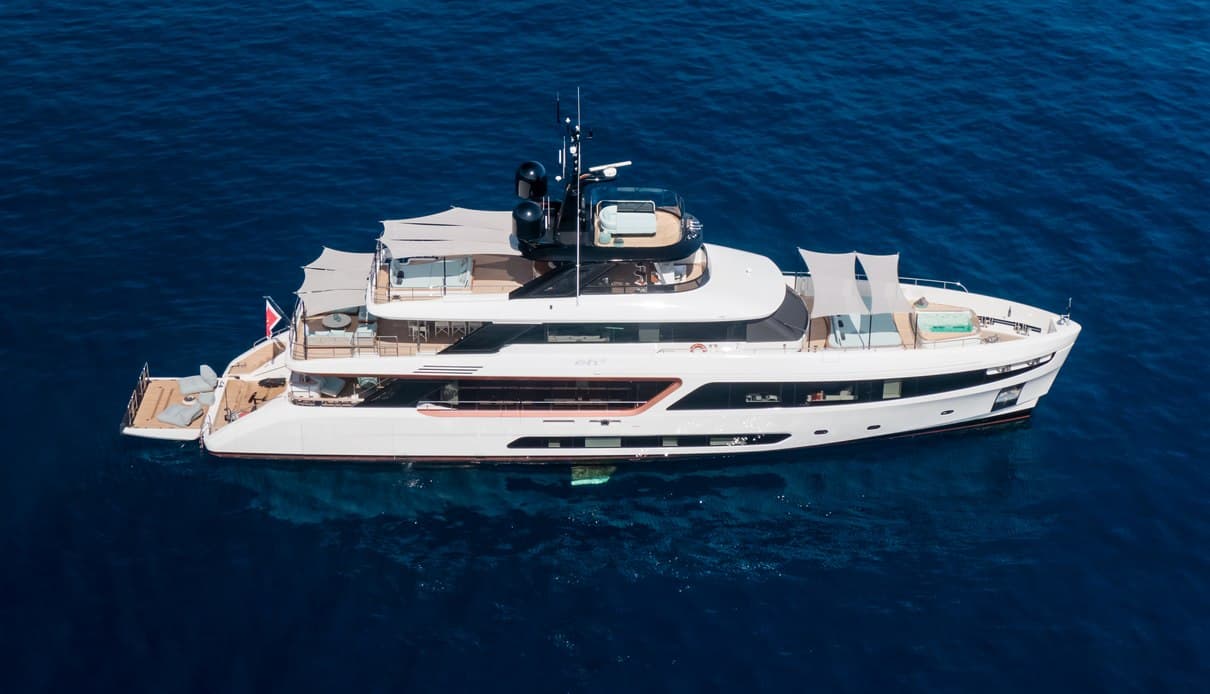 EH2 - aerial | Drivas Yachts