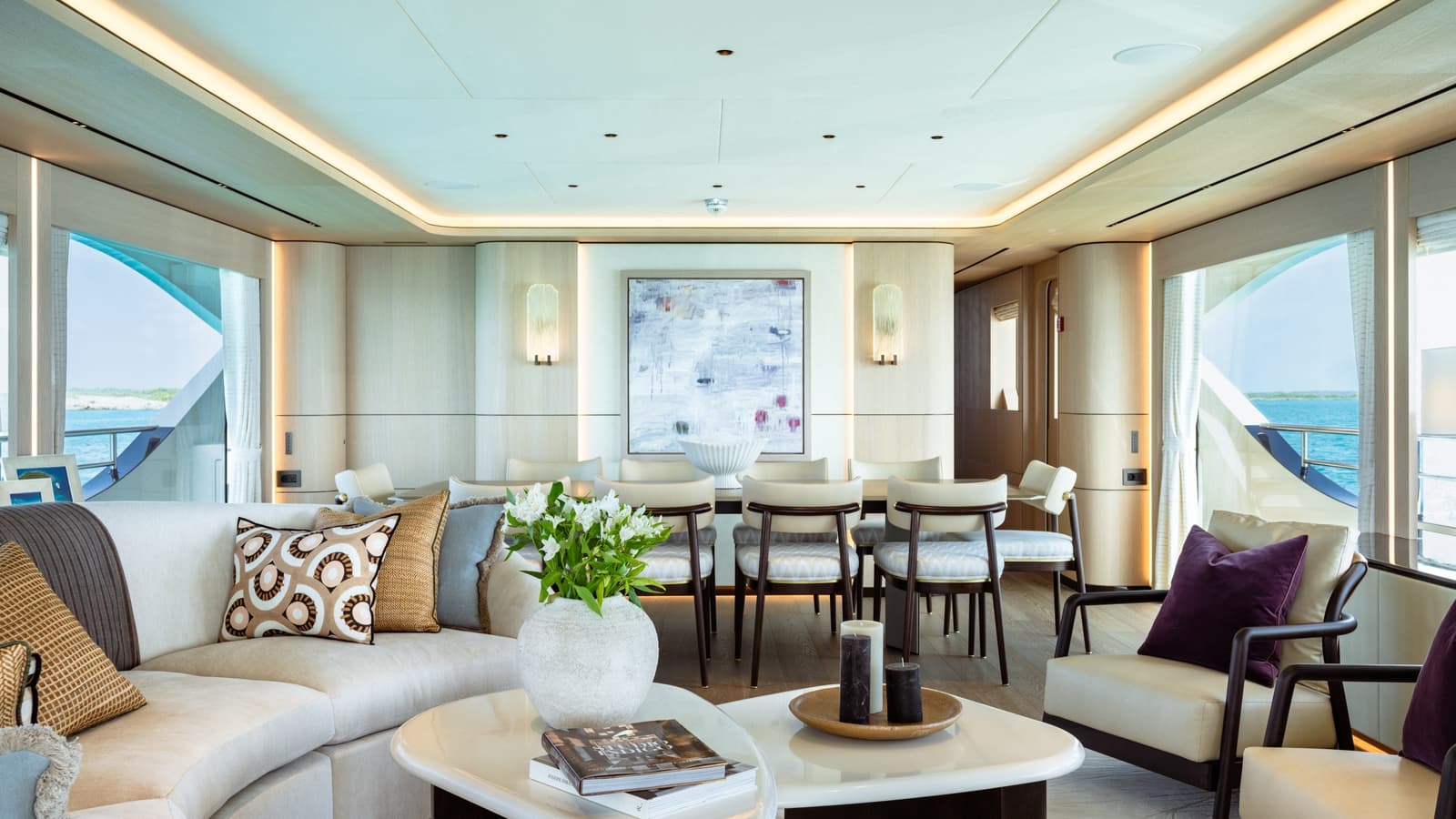 MIDNIGHT SAGA - saloon | Drivas Yachts
