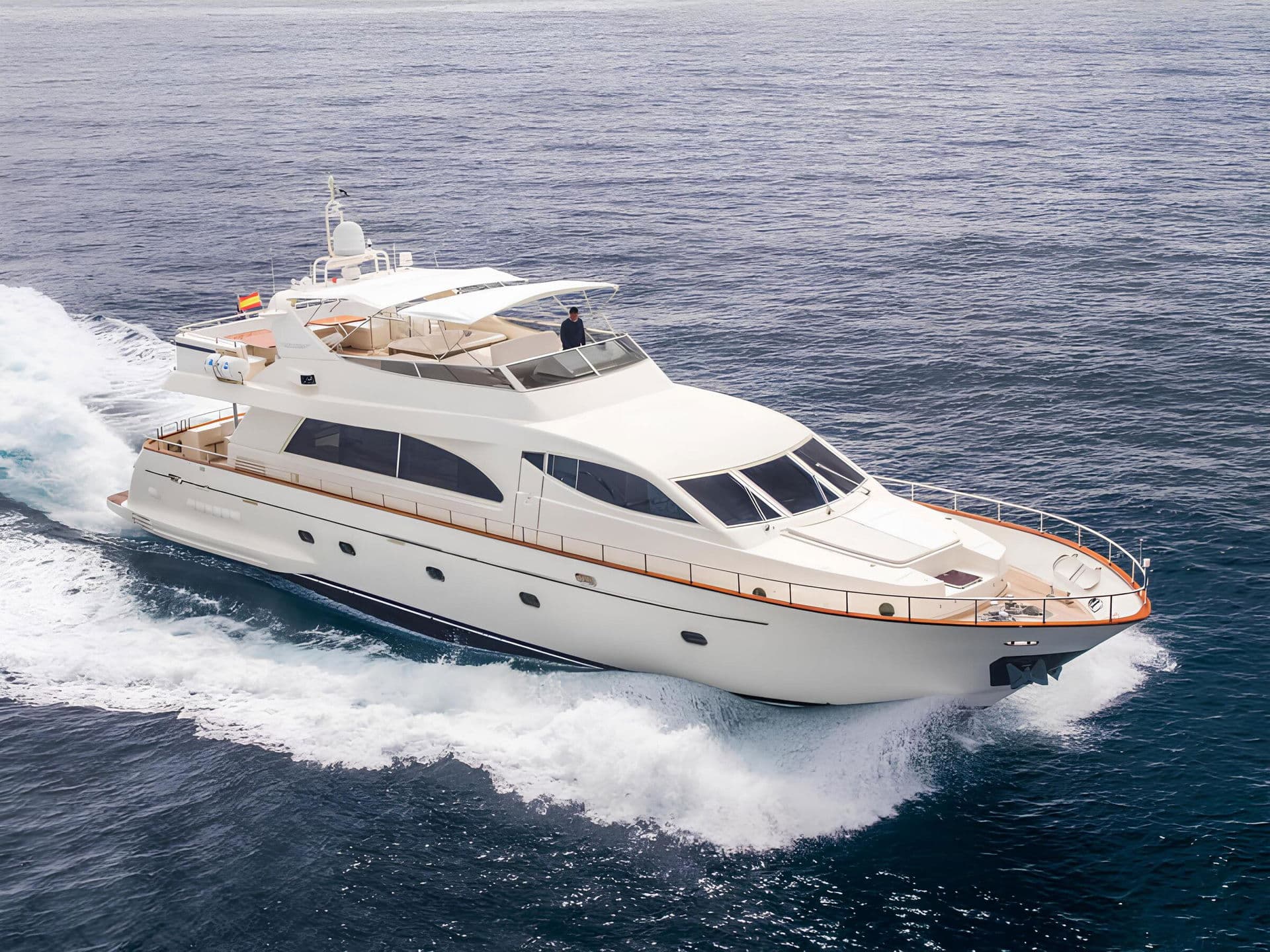 NELA - ext running | Drivas Yachts
