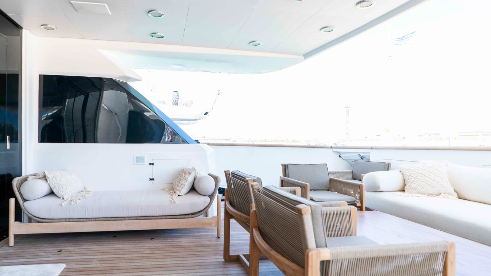 NINO - deck aft | Drivas Yachts