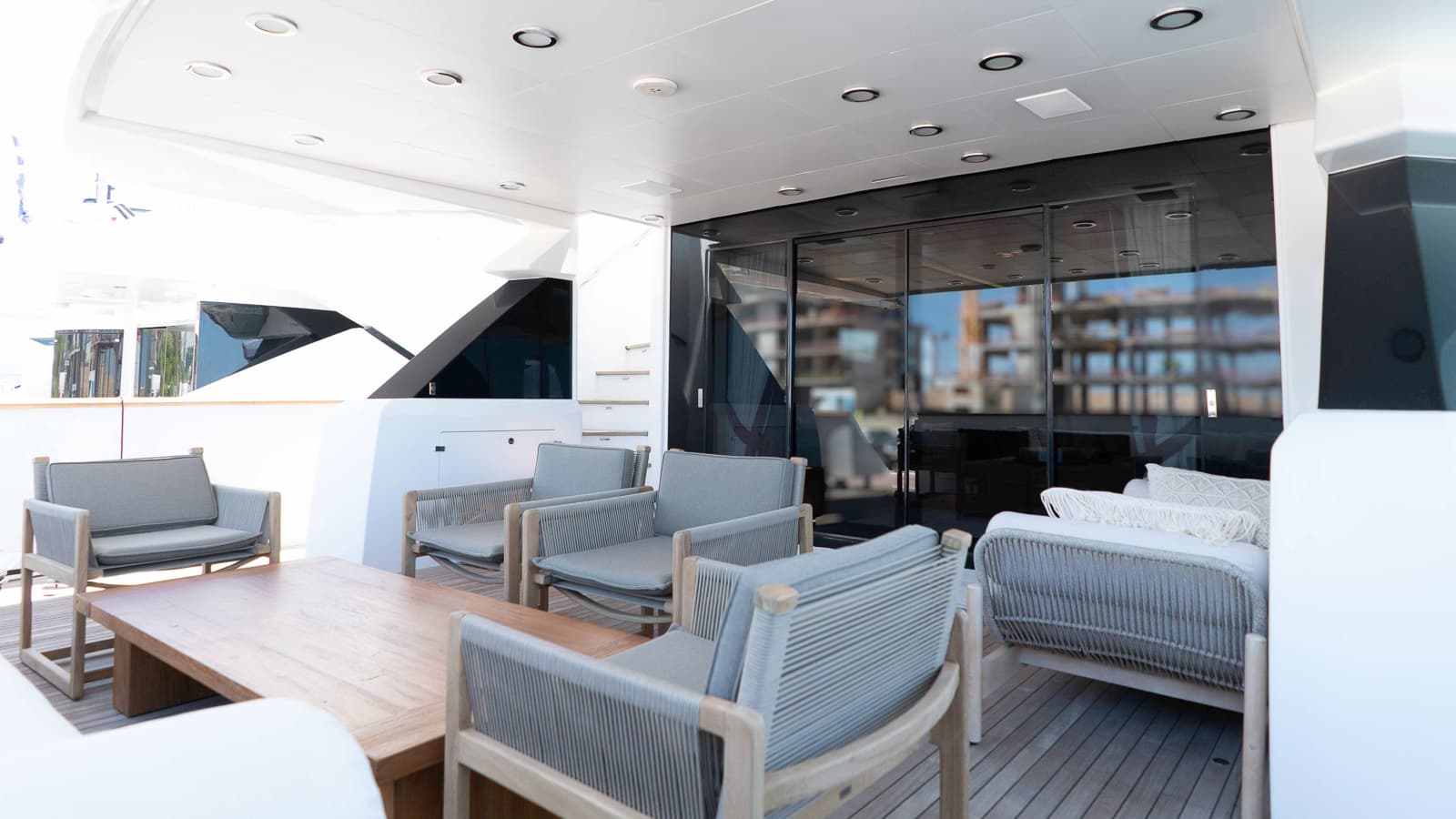 NINO - deck aft | Drivas Yachts
