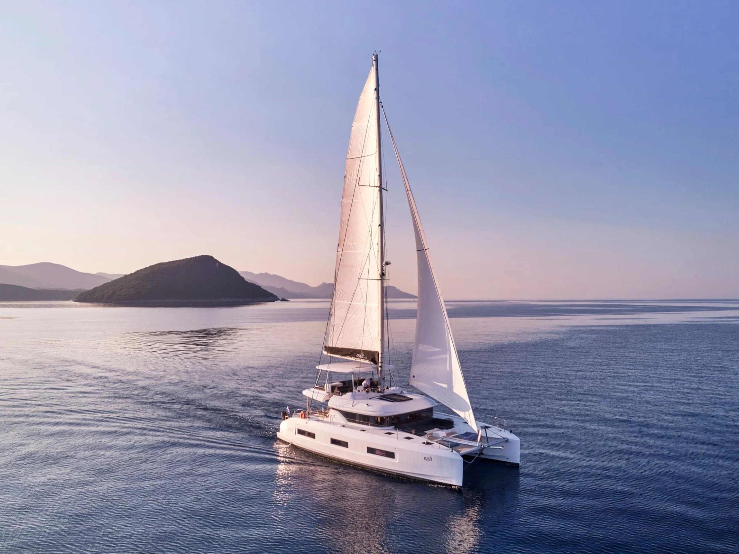 AZUL | Drivas Yachts