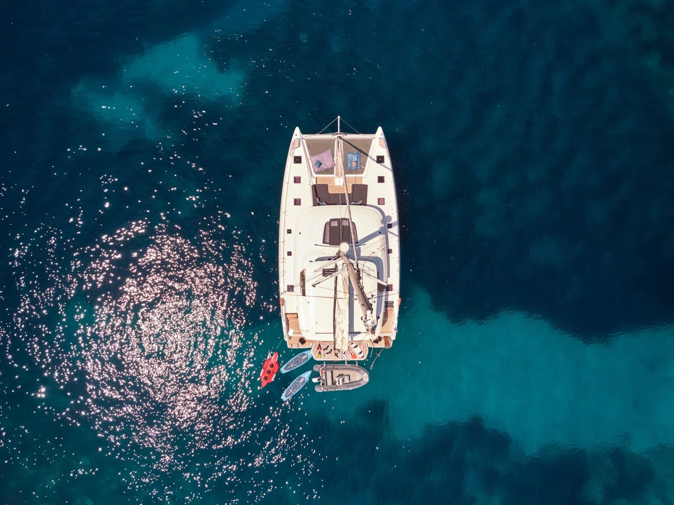 AZUL | Drivas Yachts