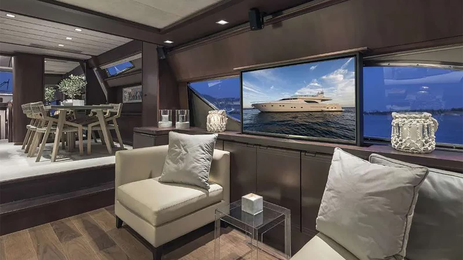 Motor yacht LAZY DAYS 24.38m by Ferretti — photo 7
