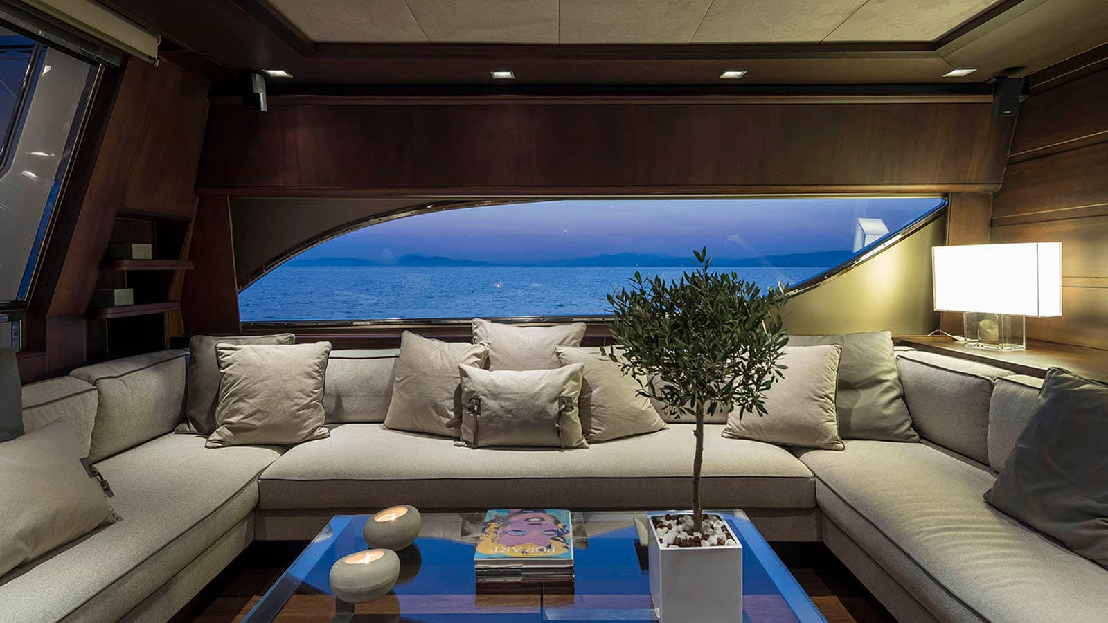 Motor yacht LAZY DAYS 24.38m by Ferretti — photo 6