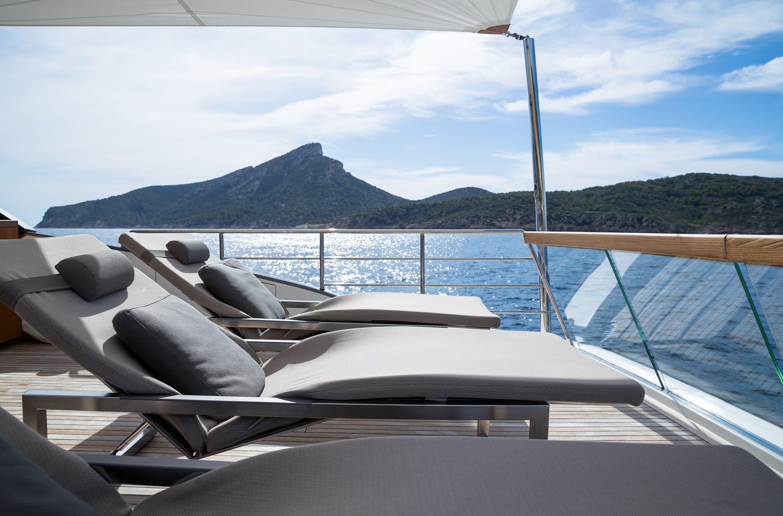 MOONSHOT | Drivas Yachts