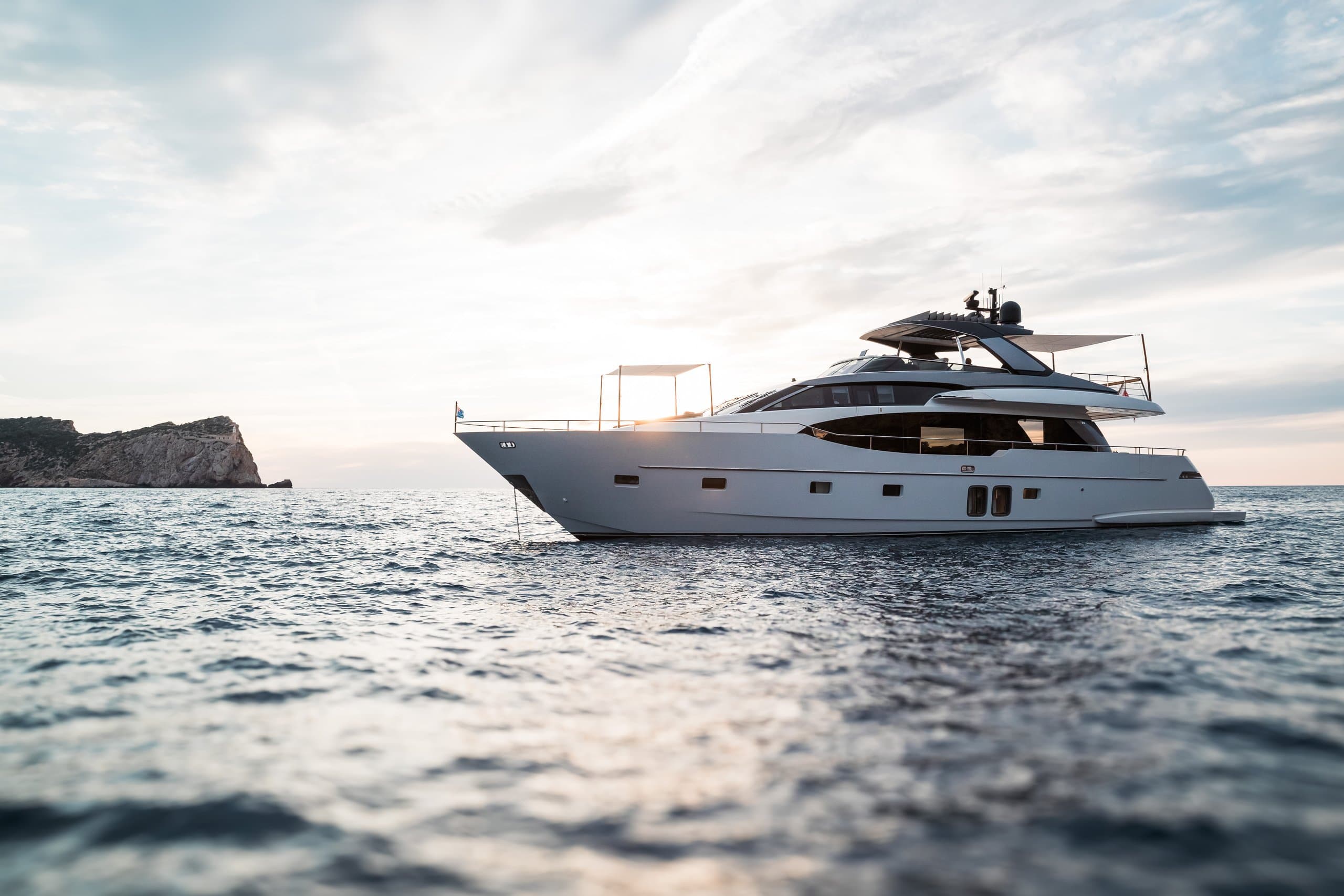 MOONSHOT | Drivas Yachts