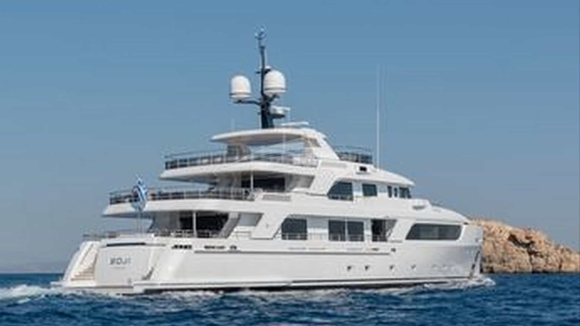 Motor yacht BOJI 43m by Codecasa — photo 4