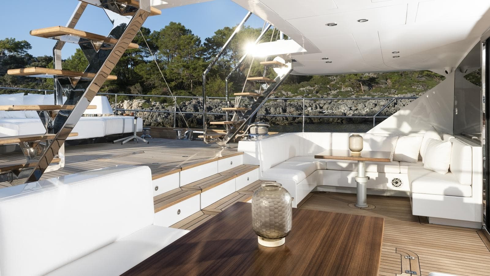ATLANTIKA - deck fly | Drivas Yachts