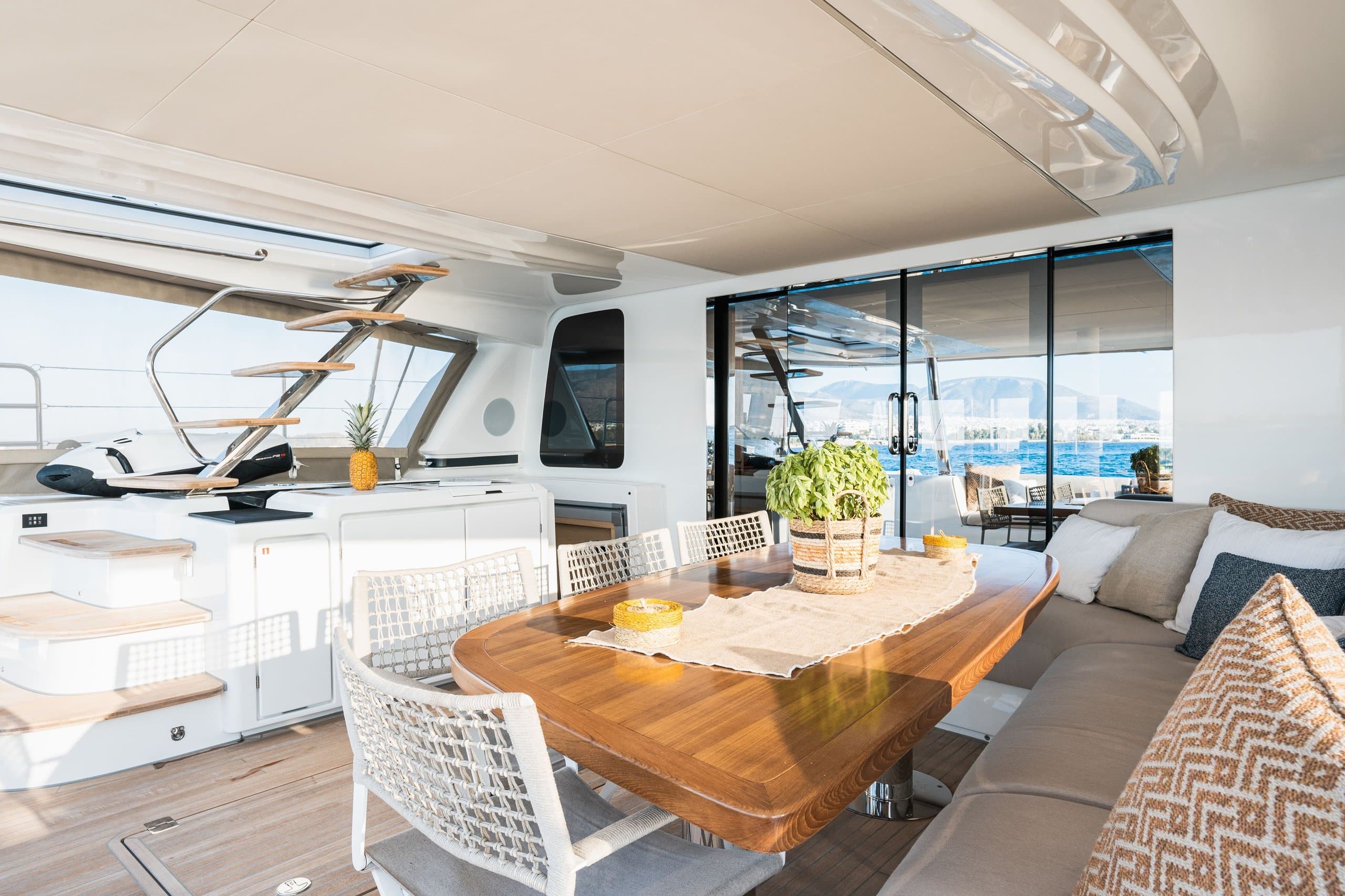 WHITE CAPS | Drivas Yachts