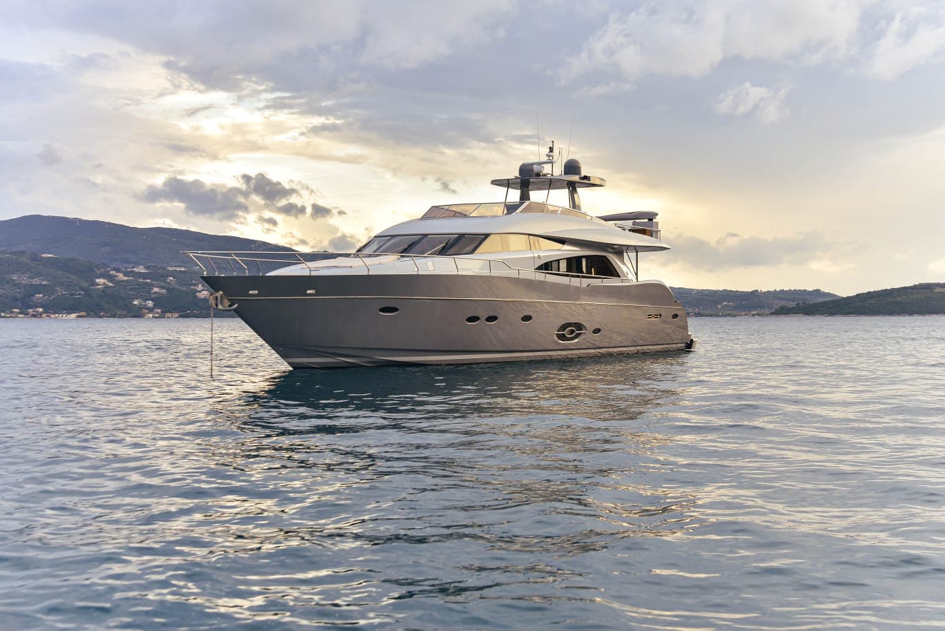 Stela 117 - ext | Drivas Yachts