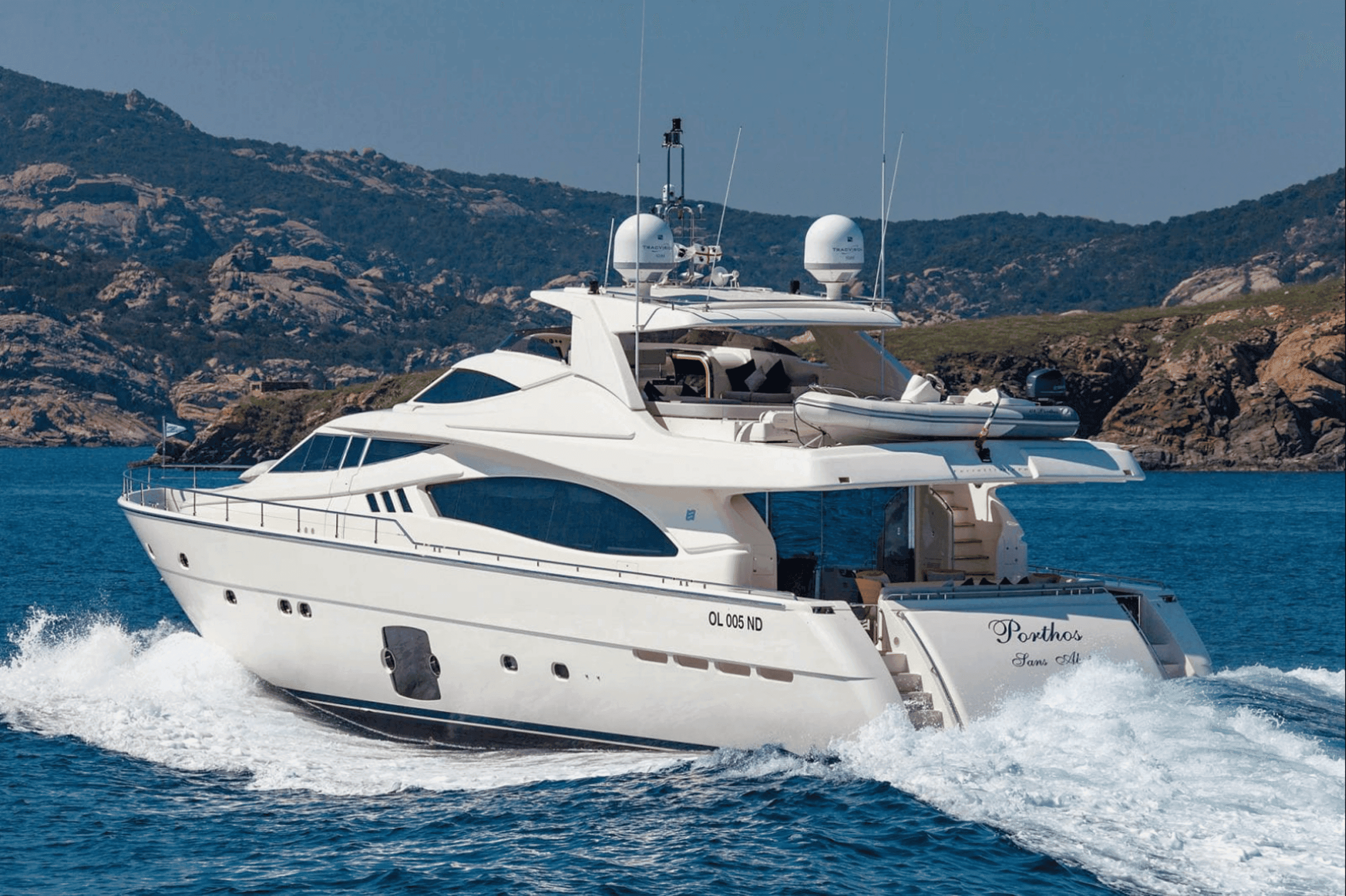 PORTHOS SANS ABRI | Drivas Yachts