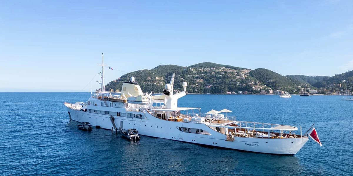 CHRISTINA O - ext | Drivas Yachts