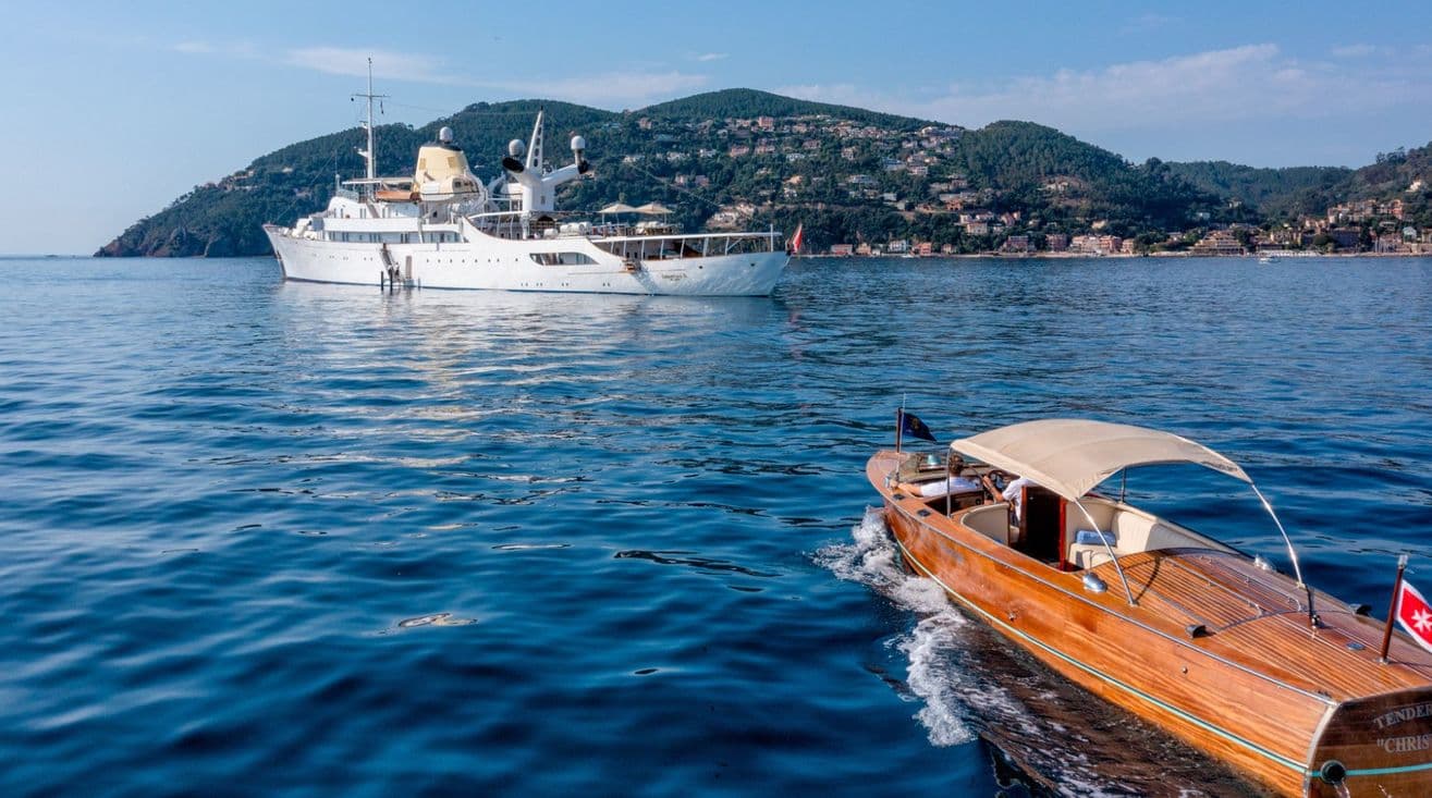 CHRISTINA O - ext | Drivas Yachts