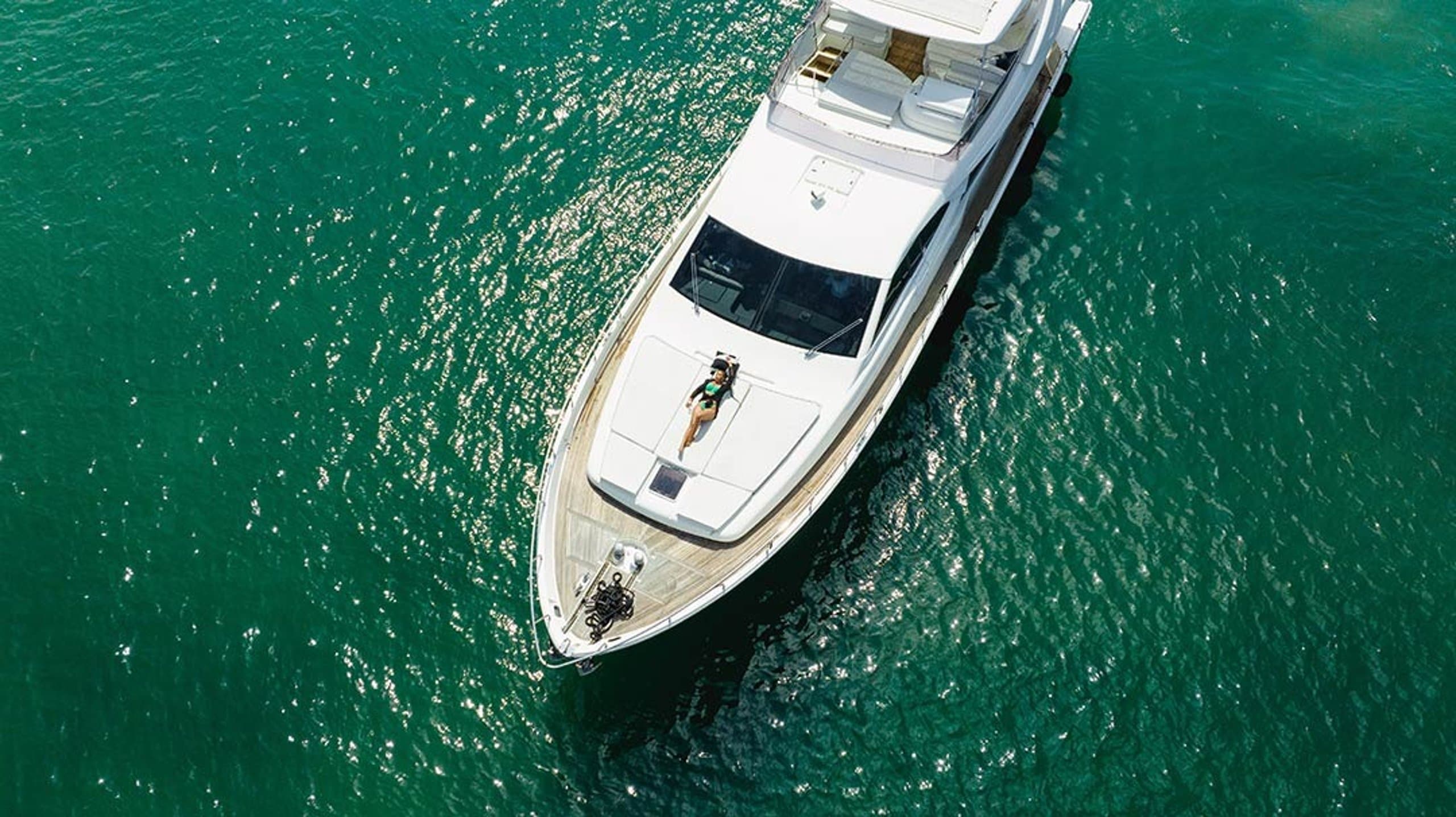 TWE11VE | Drivas Yachts