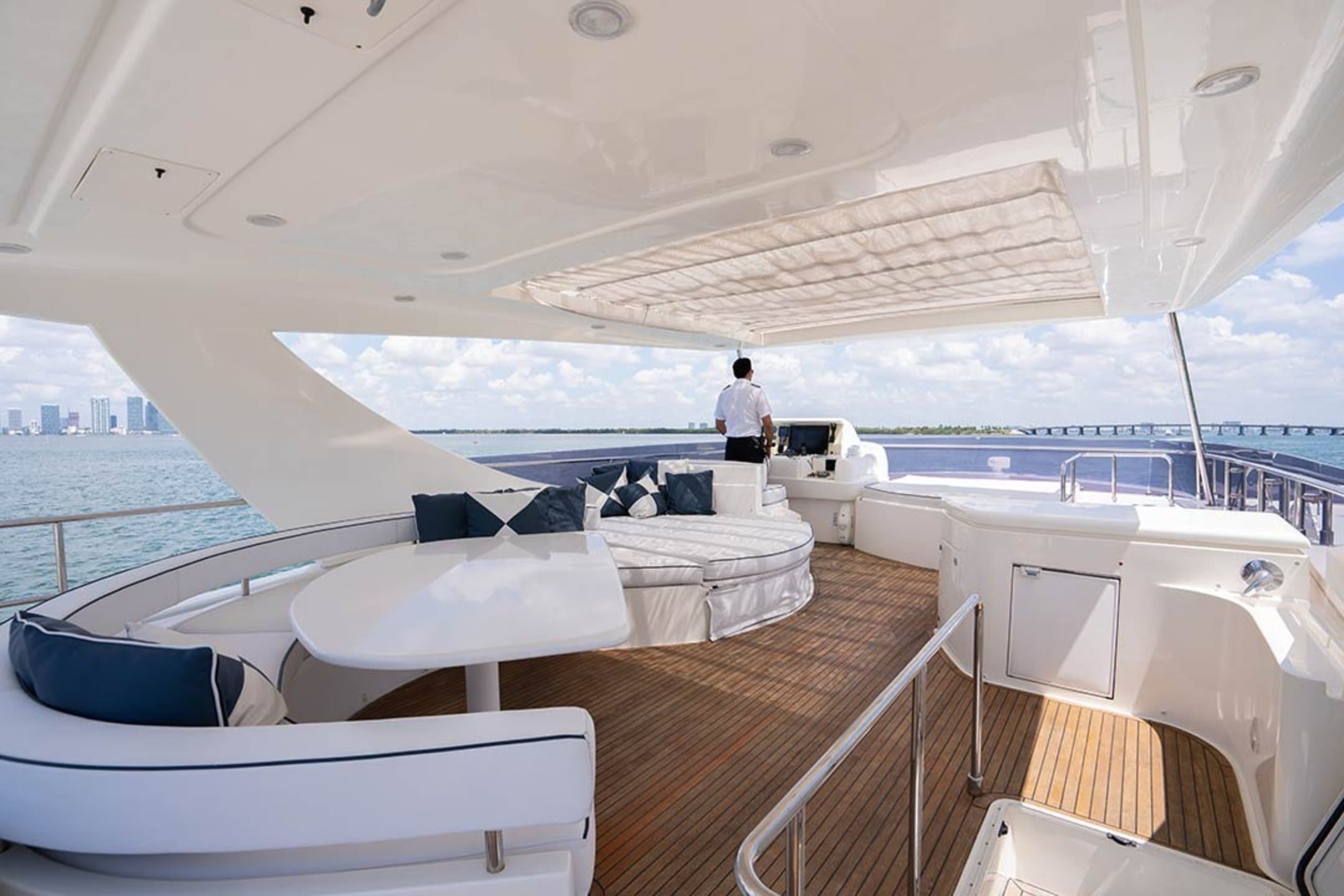 TWE11VE | Drivas Yachts