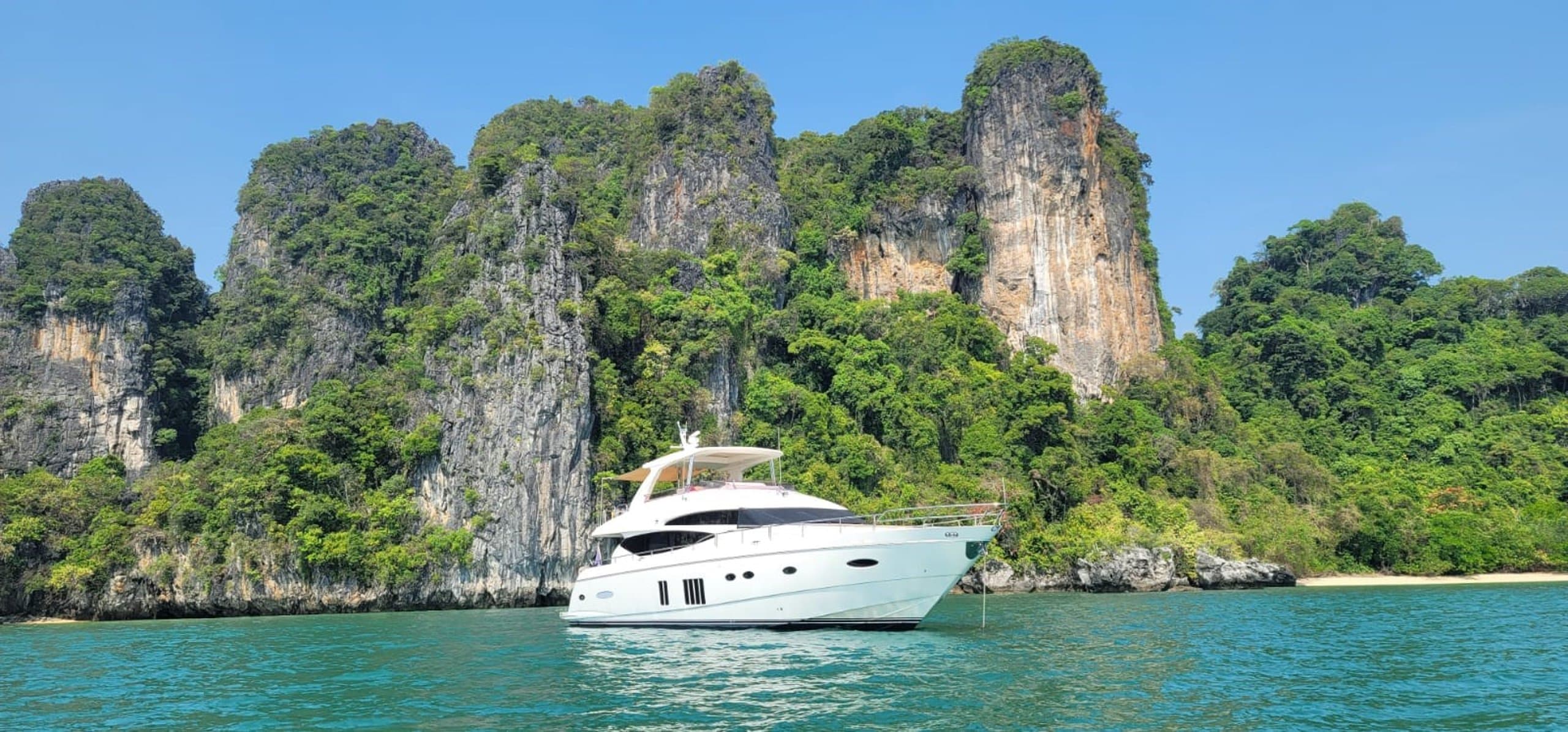 MARITIMUS | Drivas Yachts