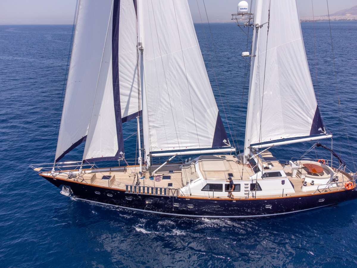 Sailing yacht SPIRIT L 26m by CCYD — aerial view