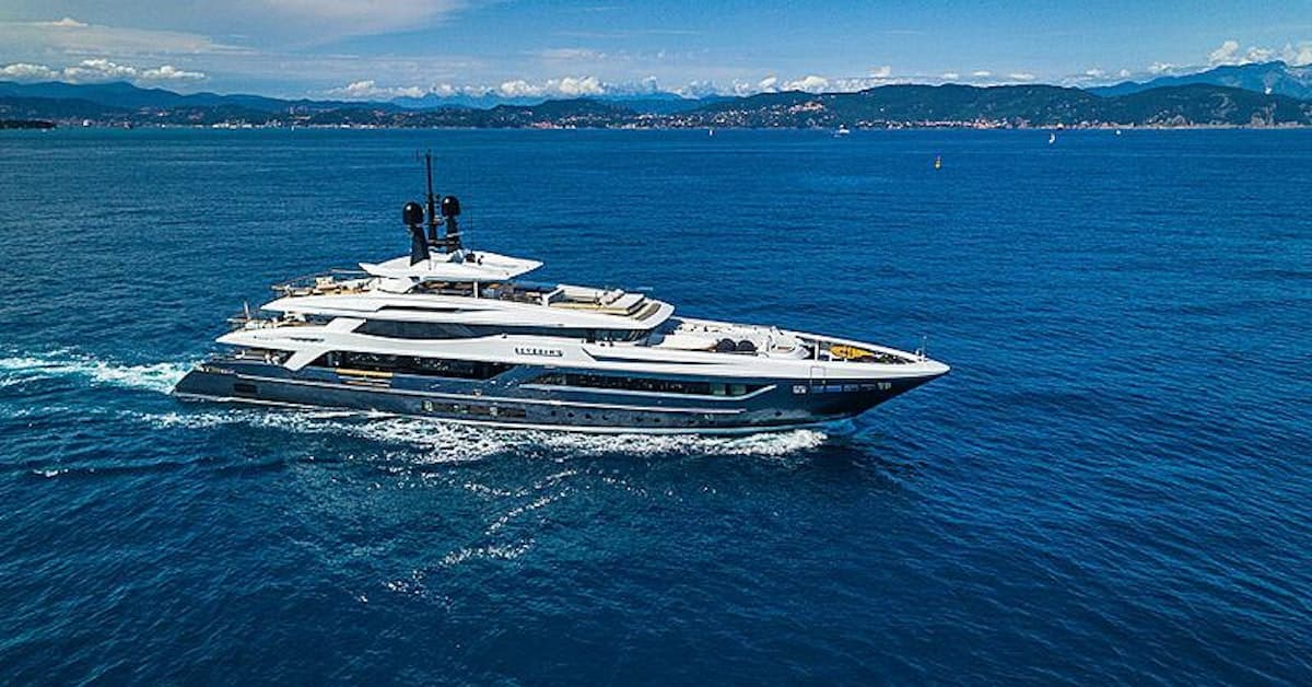 SEVERIN*S - ext running | Drivas Yachts