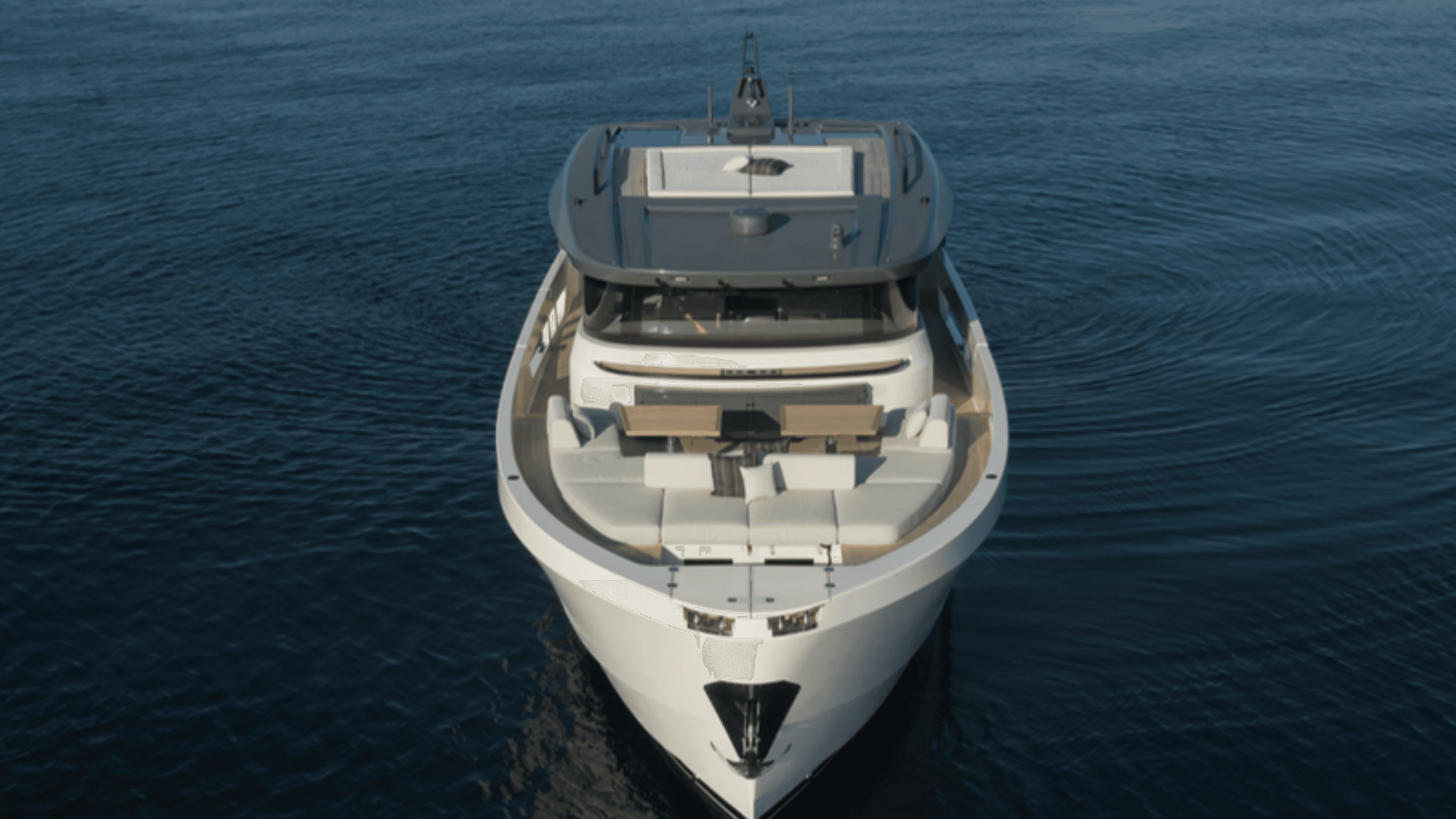BARIC BGX73 - aerial | Drivas Yachts