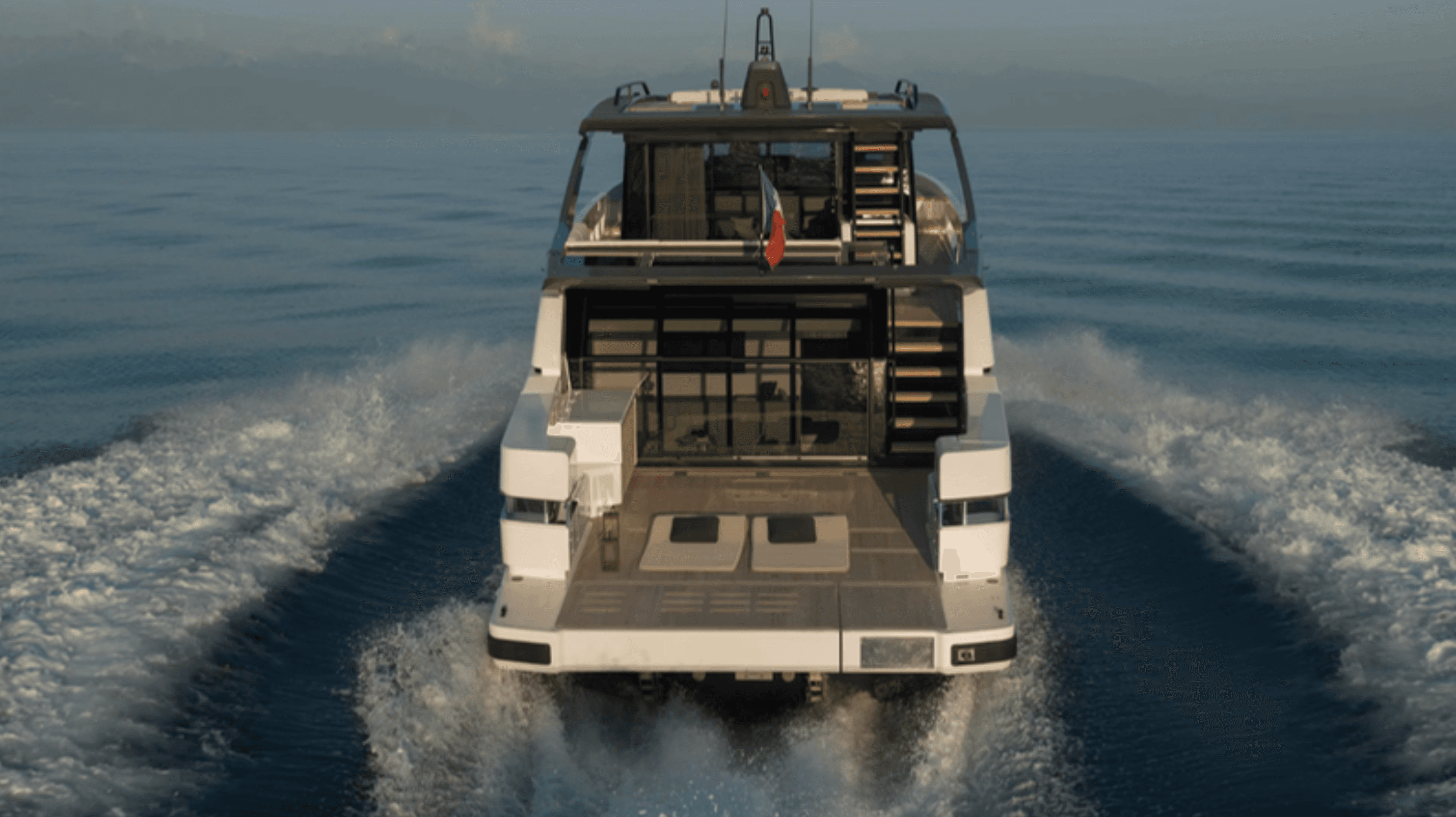 BARIC BGX73 - ext stern | Drivas Yachts