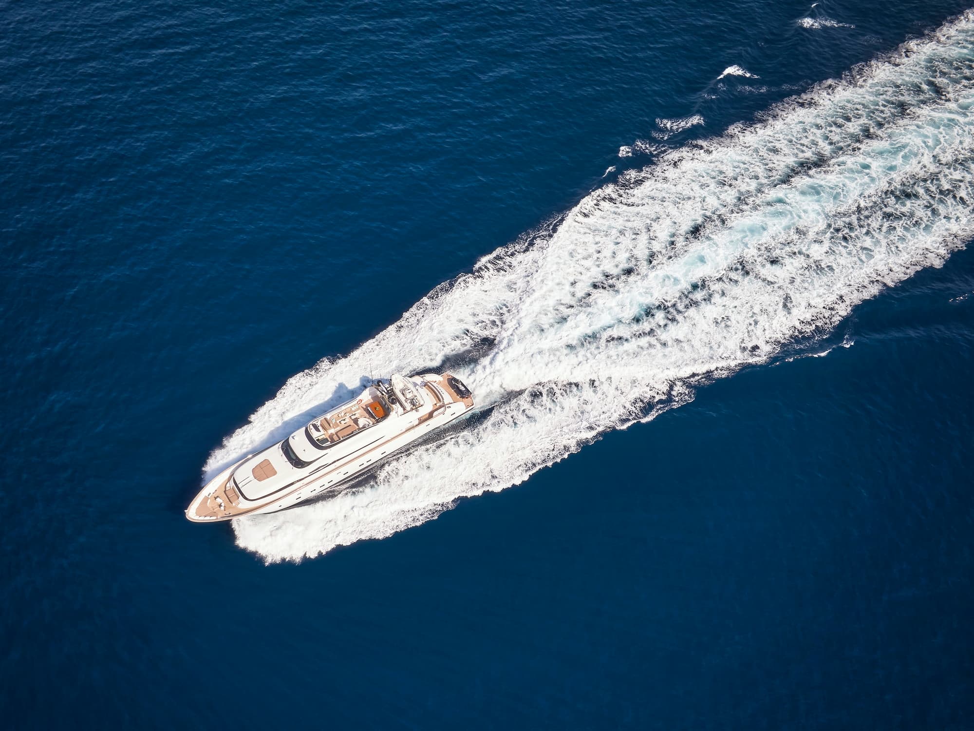 Motor yacht ANASA 35m by Maiora — underway