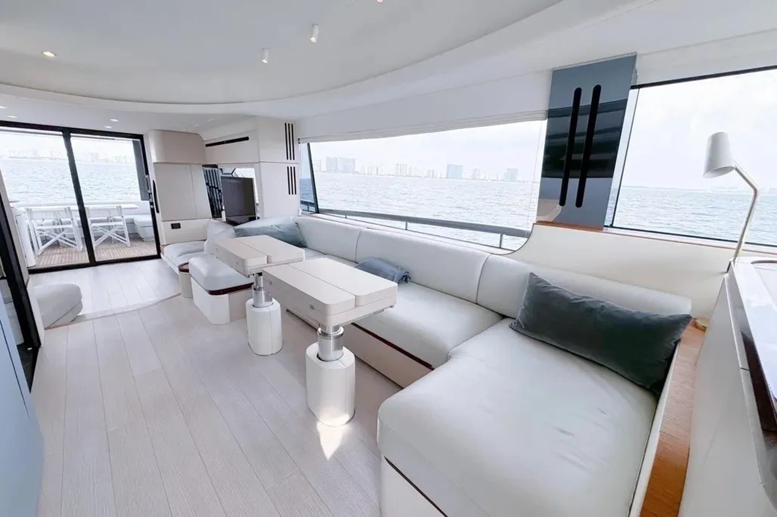 SPYSEA | Drivas Yachts