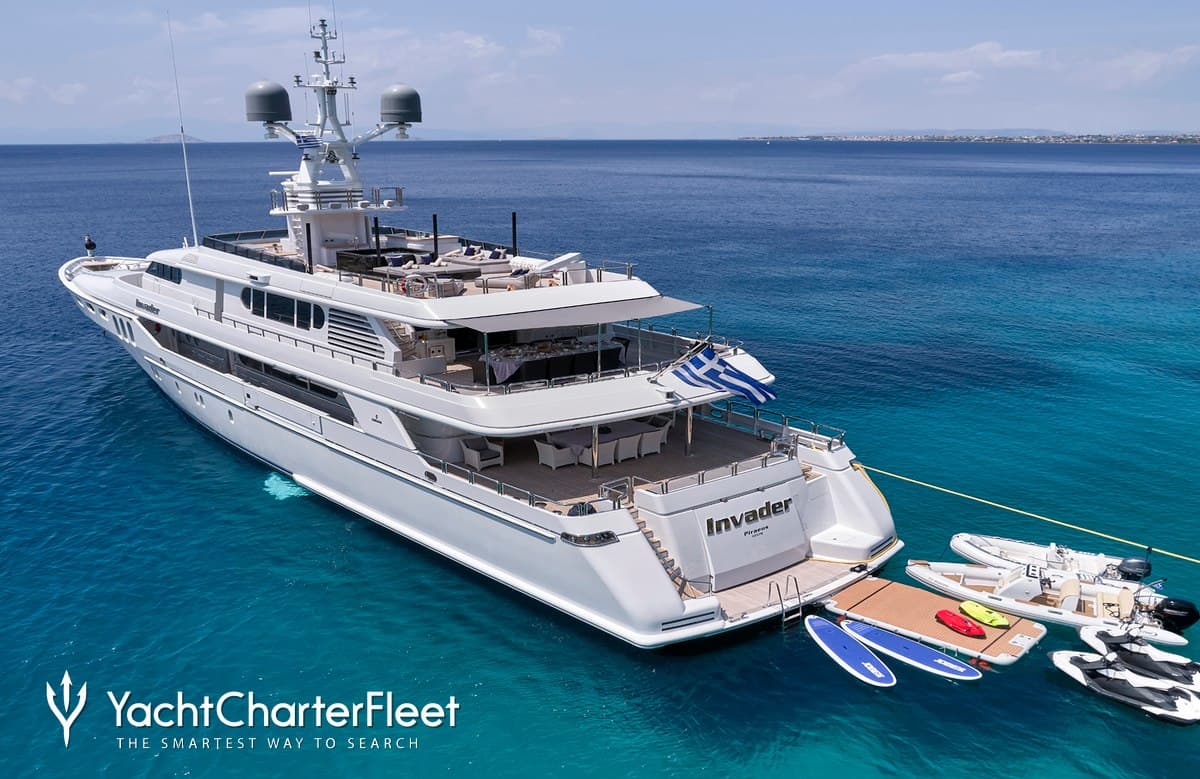 Motor yacht INVADER 50m by Codecasa — photo 6