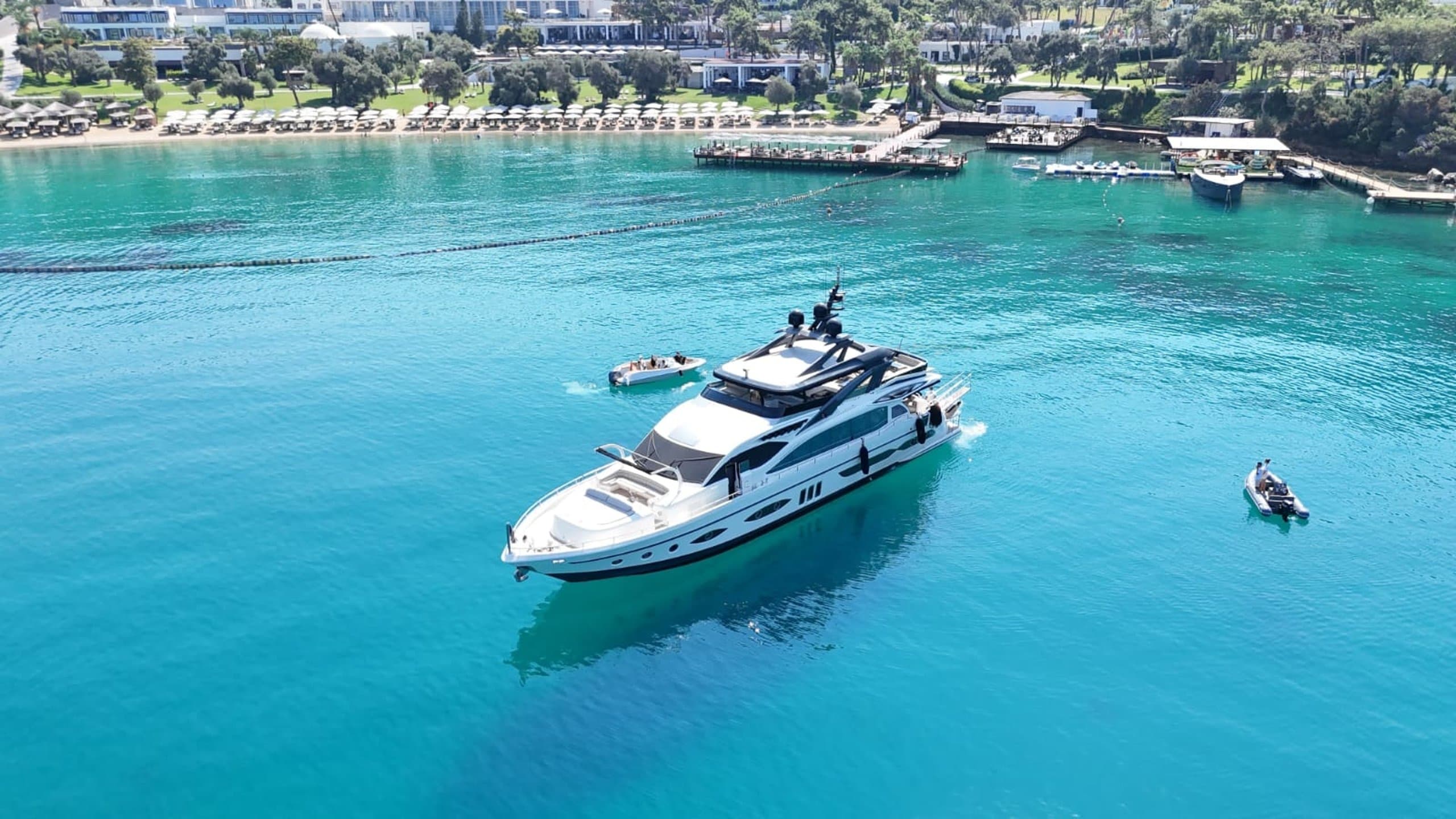 DENDEN ISTANBUL | Drivas Yachts