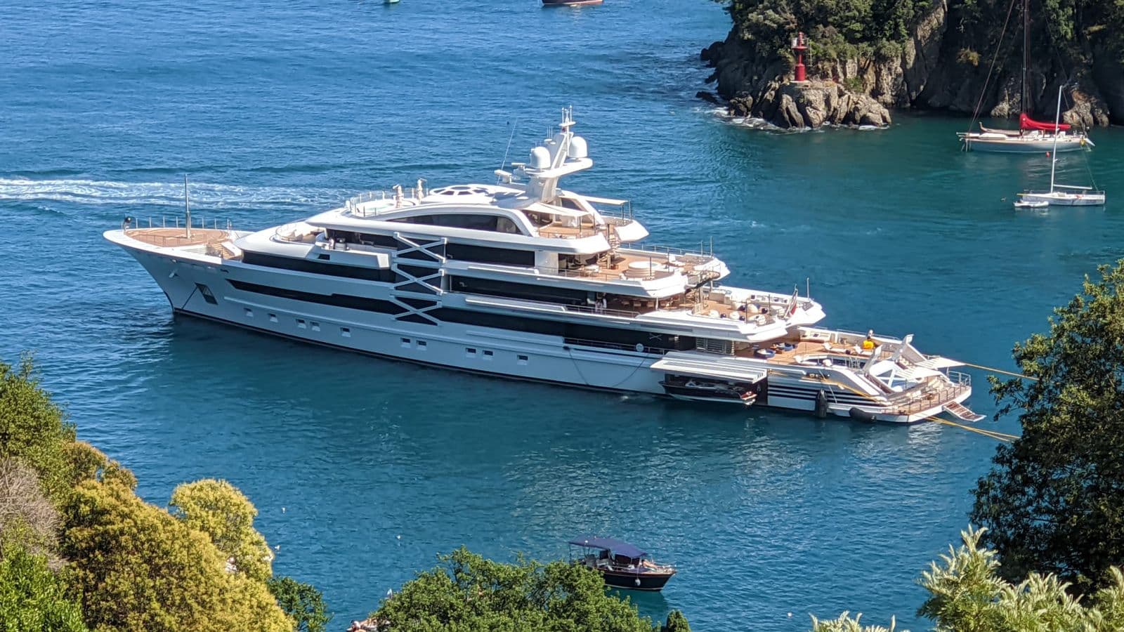 PROJECT X - ext | Drivas Yachts