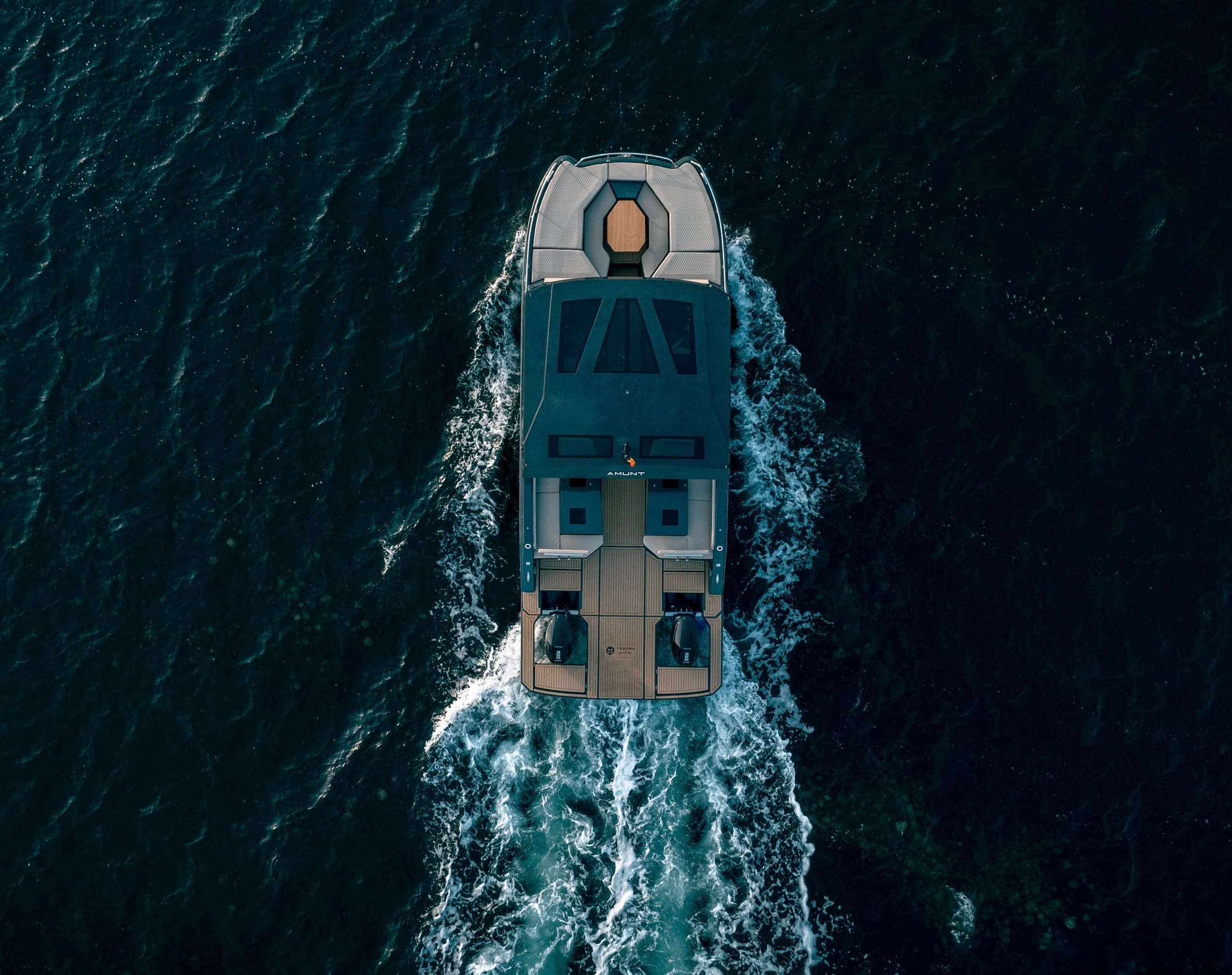 TESORO 41 POWER CAT | Drivas Yachts