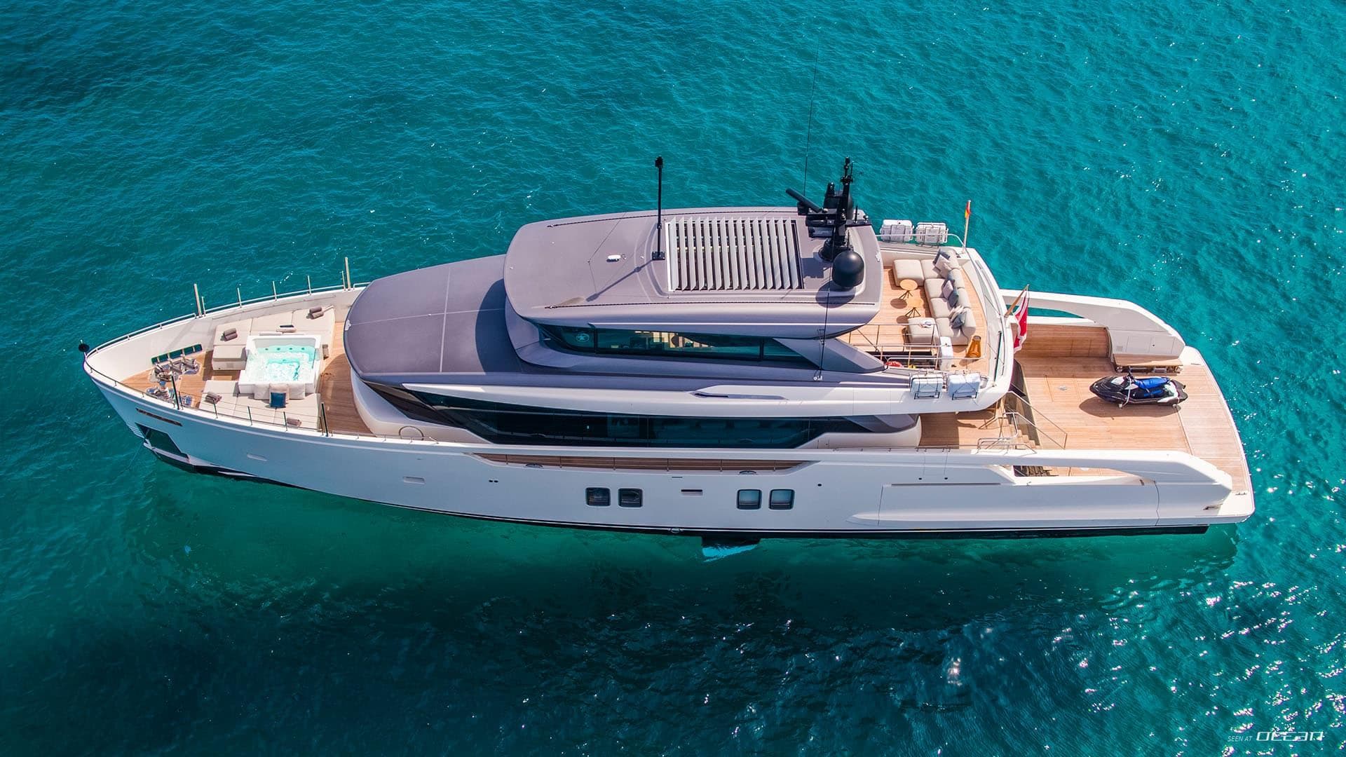 ON TIME - aerial | Drivas Yachts